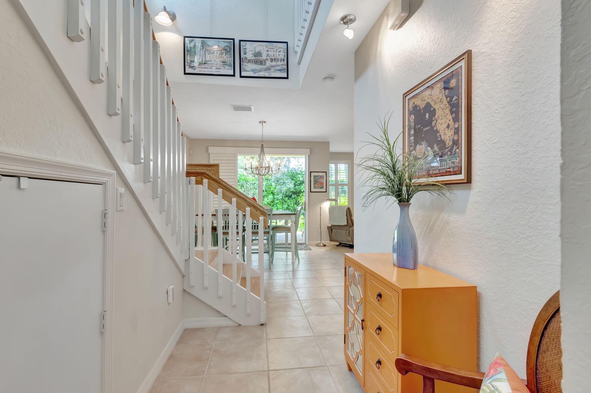 125 N Longport Circle A