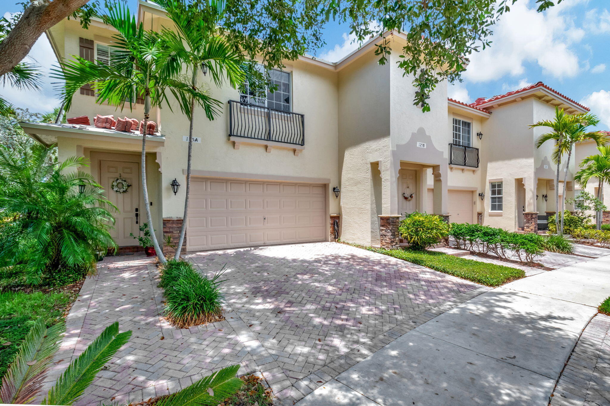 125 N Longport Circle A