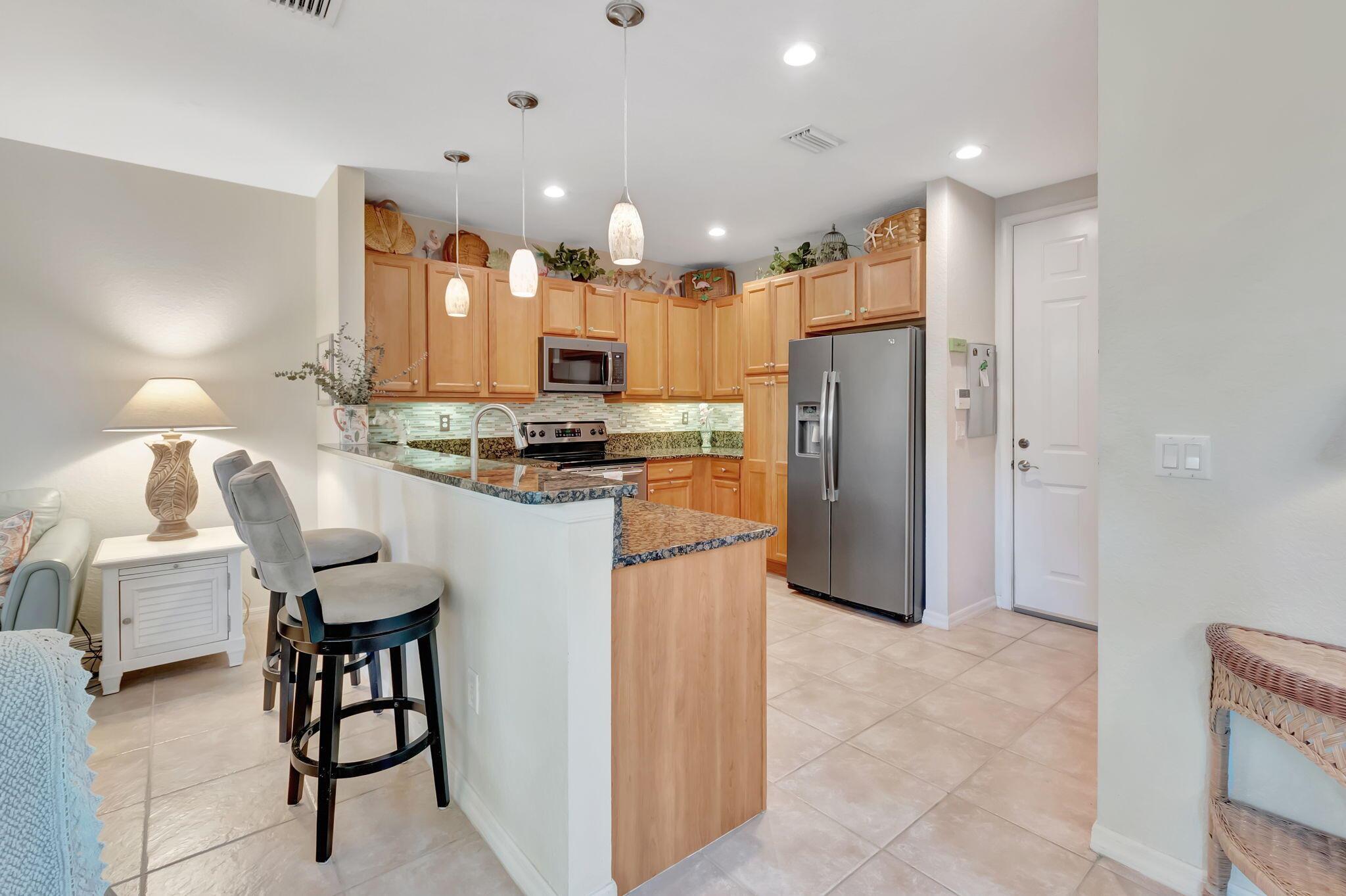 125 N Longport Circle A