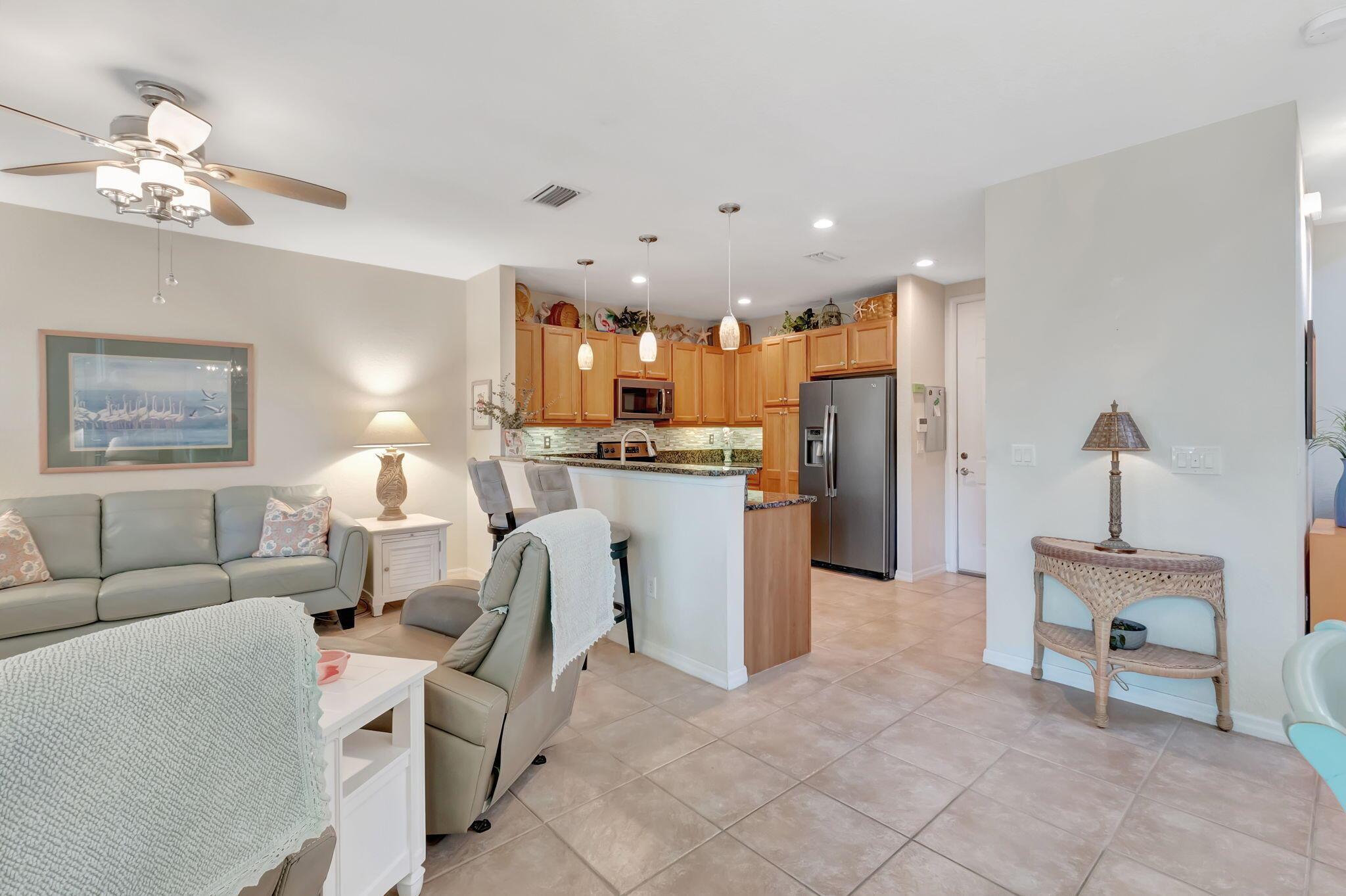 125 N Longport Circle A