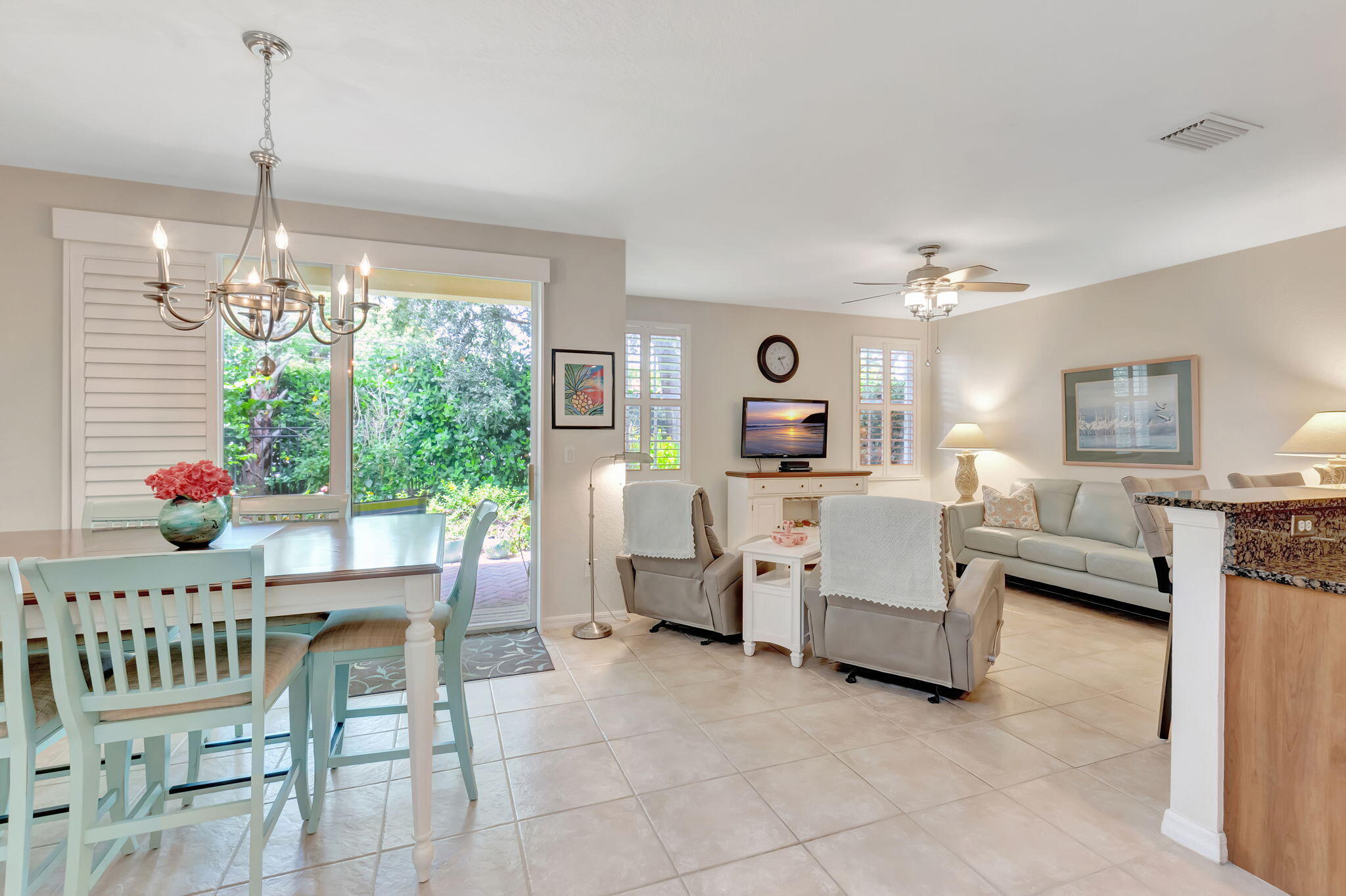 125 N Longport Circle A