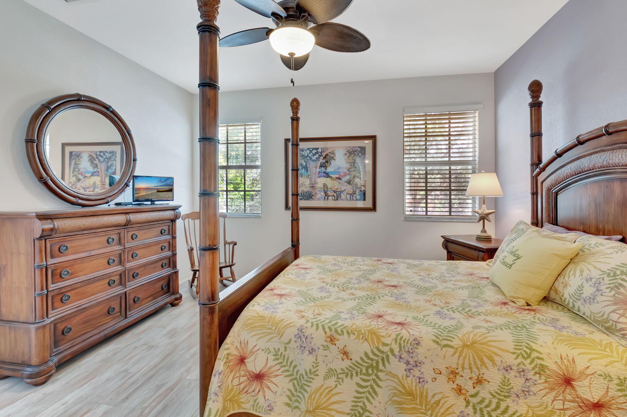 125 N Longport Circle A