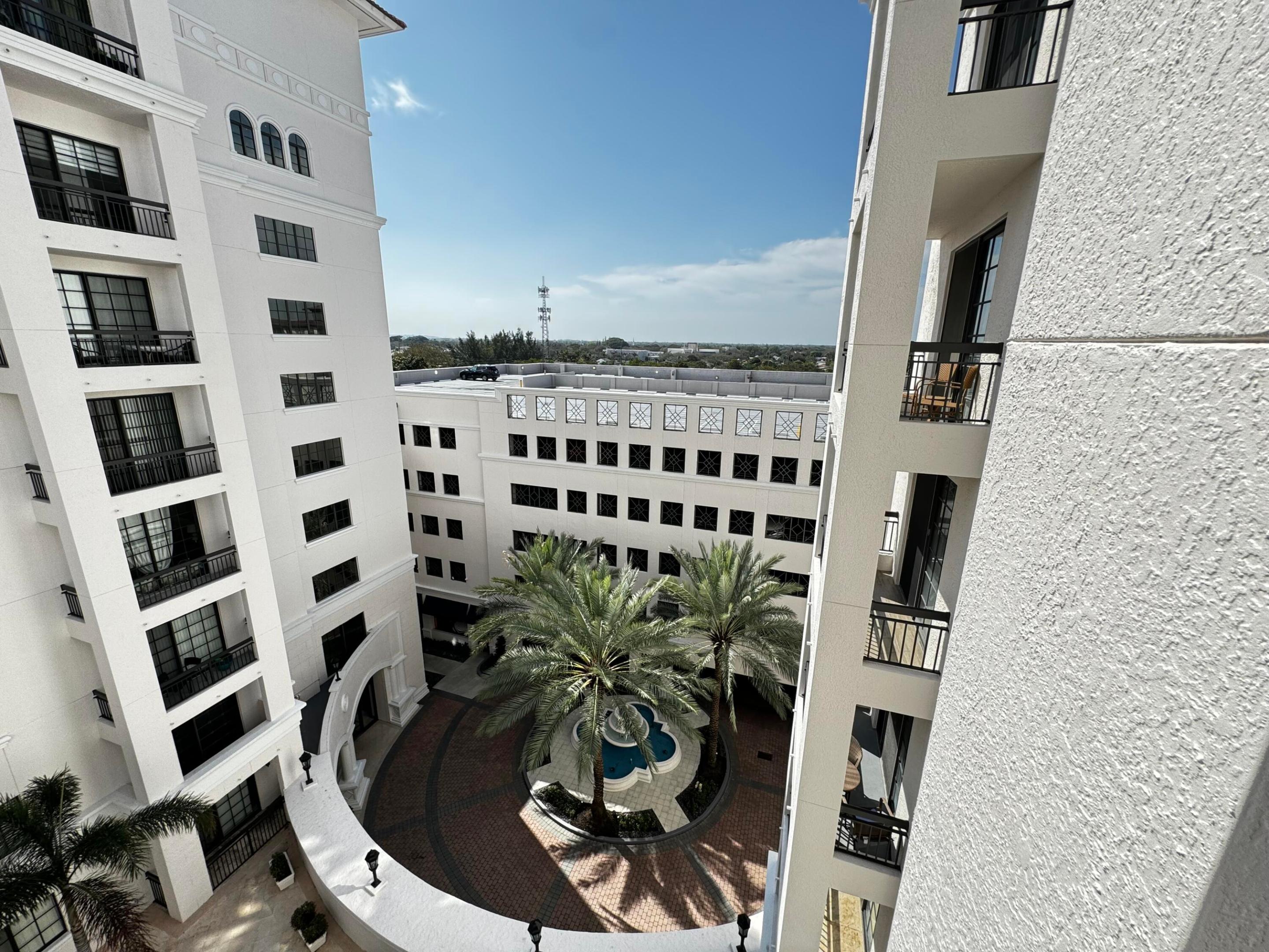 233 S Federal Hwy Highway 704