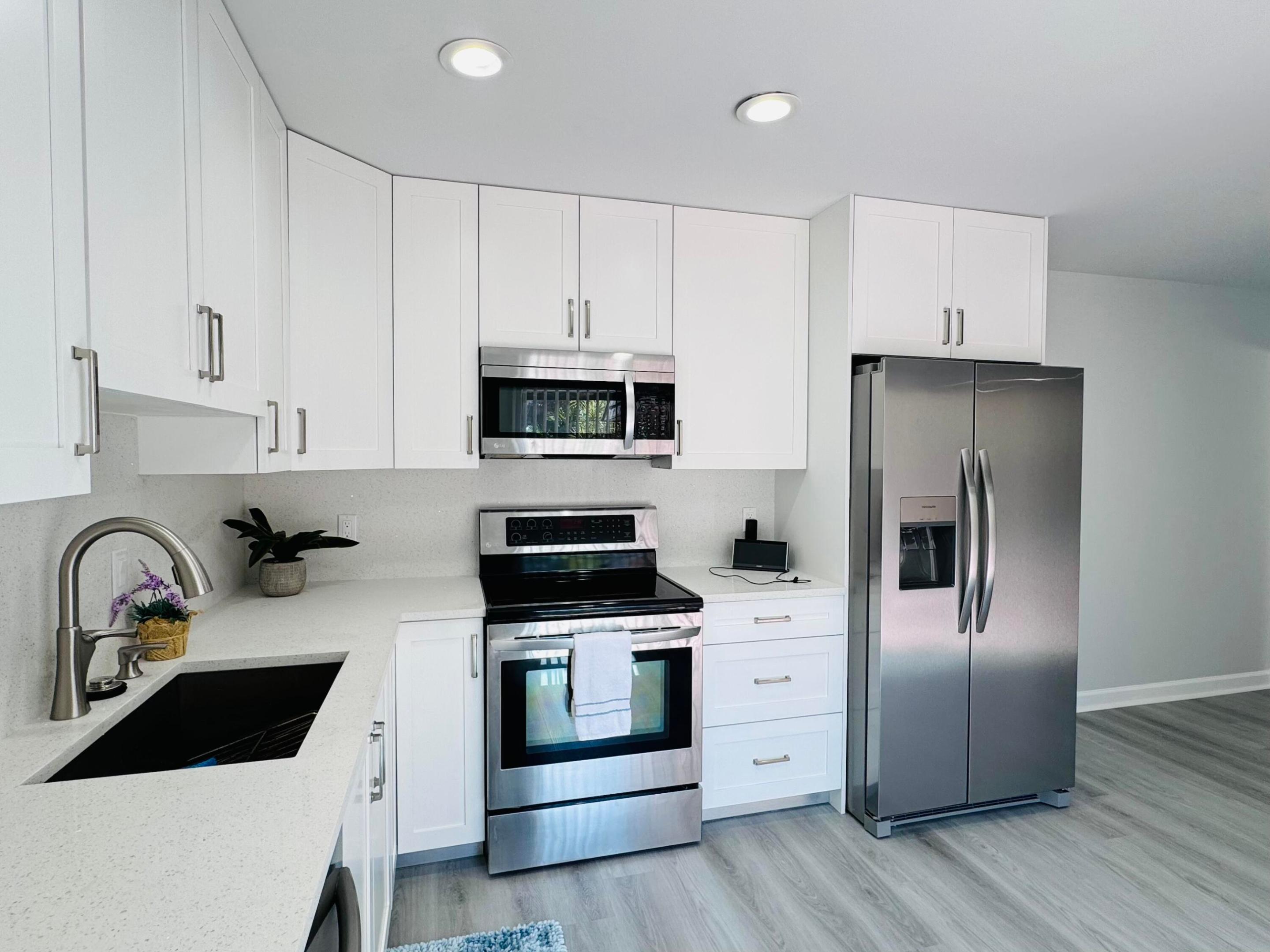 7652 Courtyard Run W