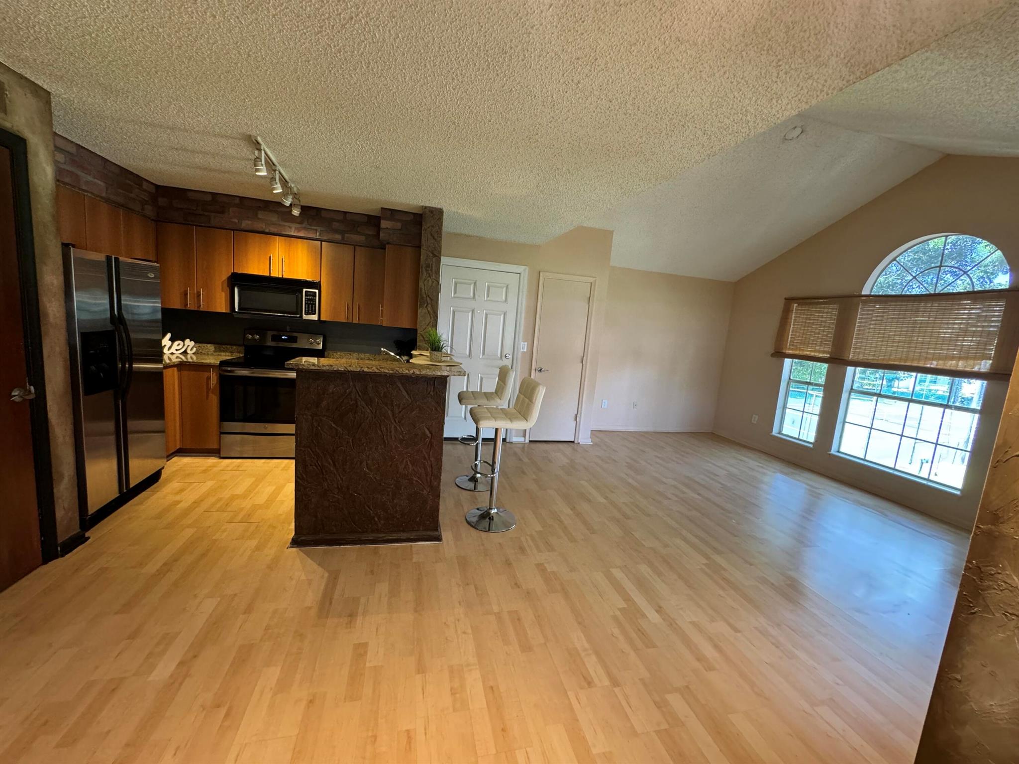 1011 Crystal Way J