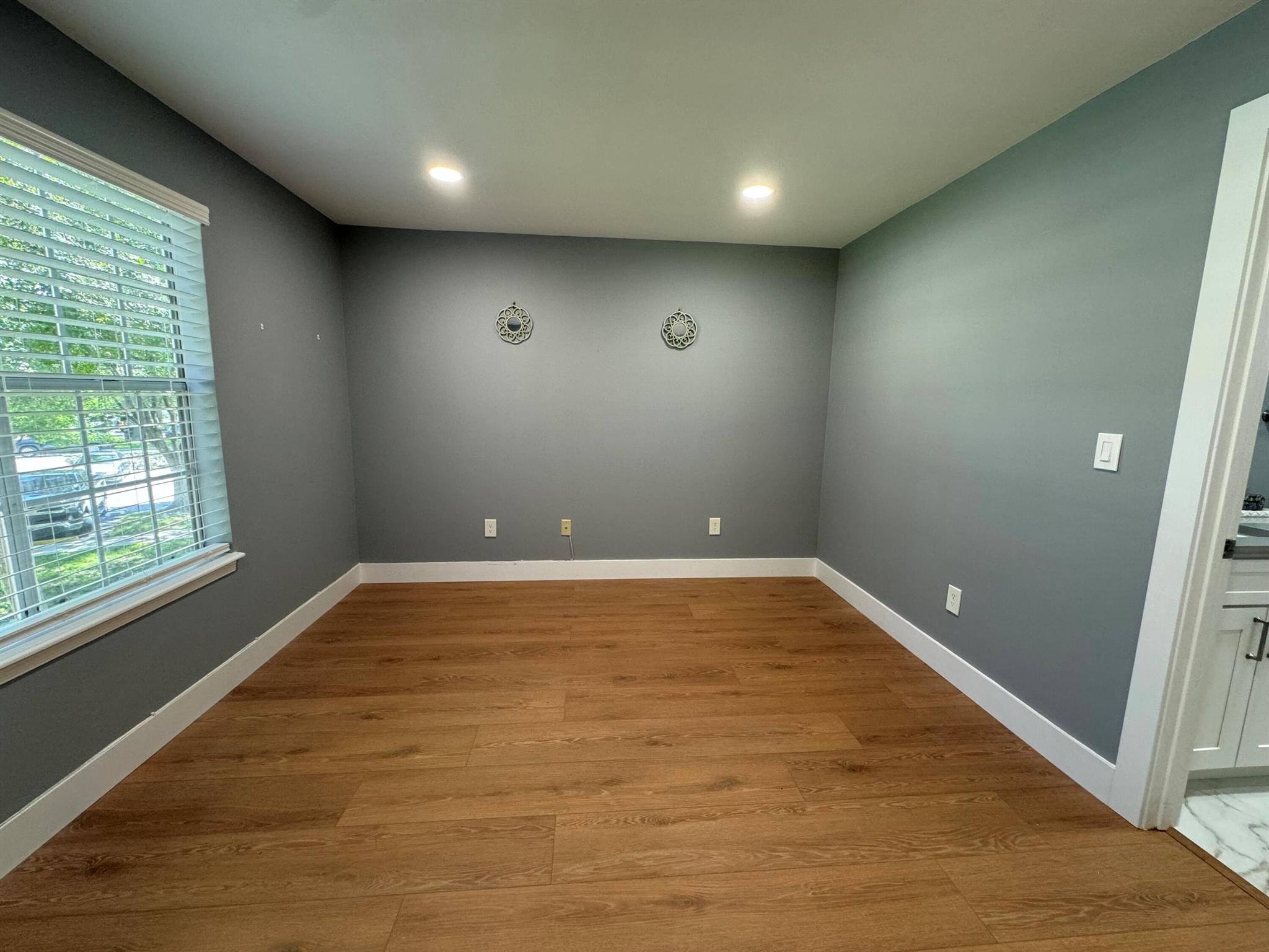 1011 Crystal Way J