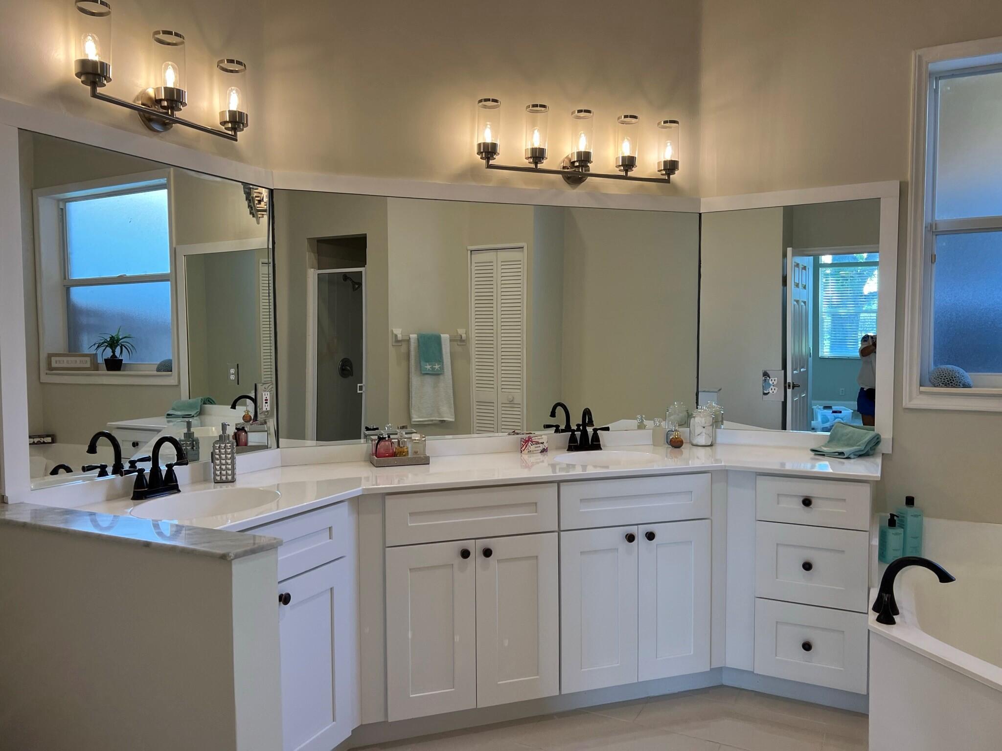 16658 La Mesa Drive
