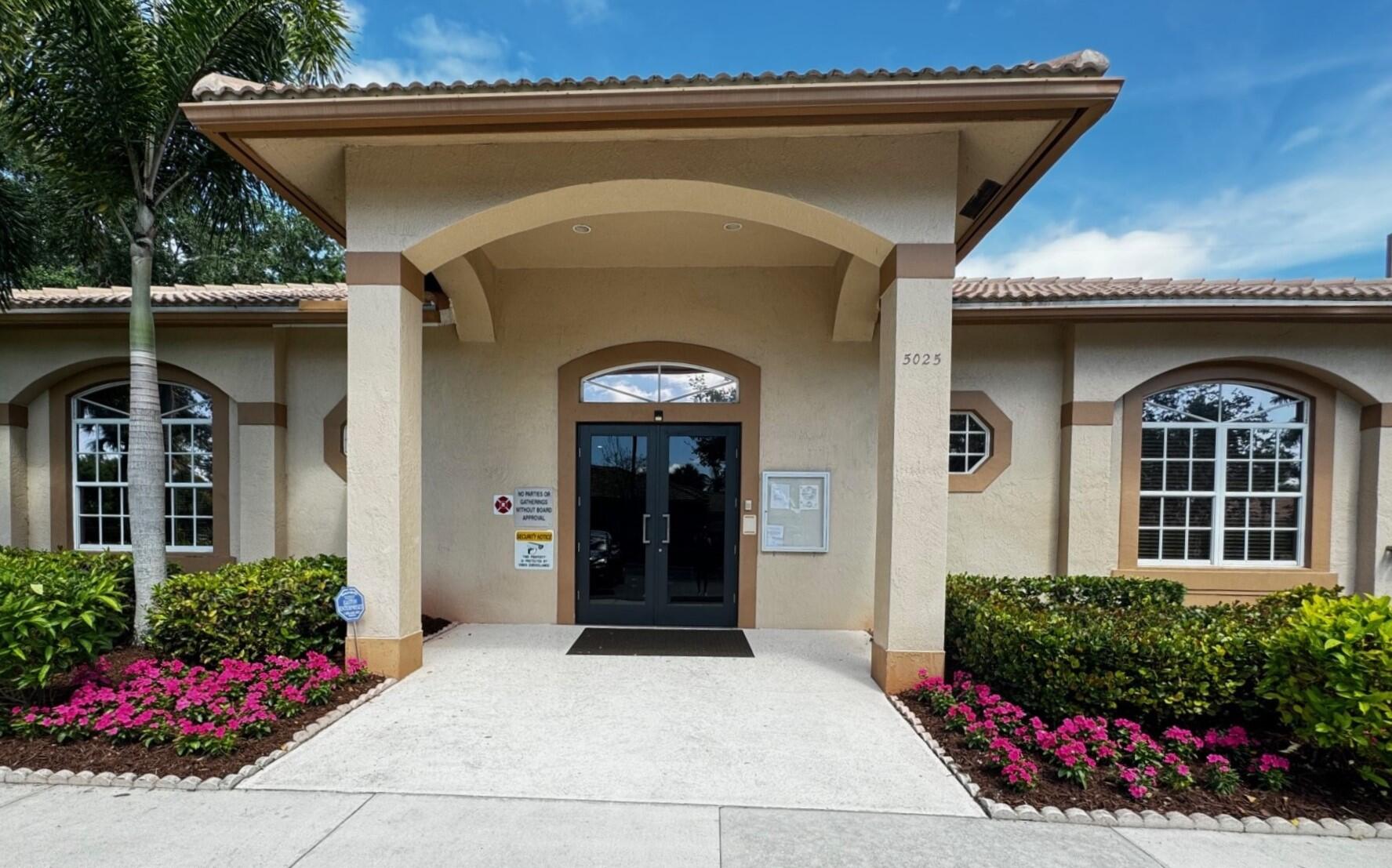 16658 La Mesa Drive