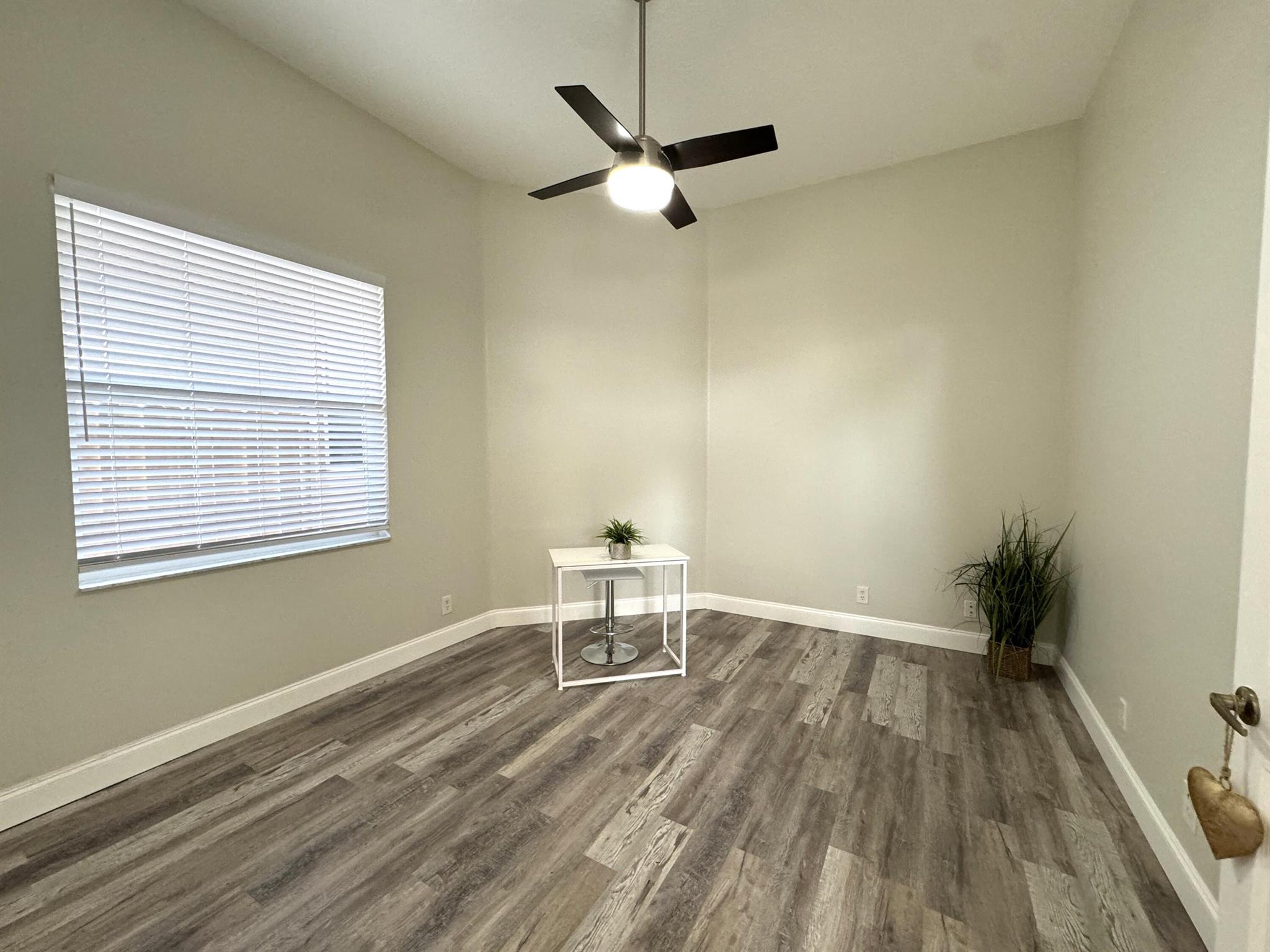 16658 La Mesa Drive