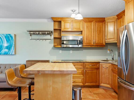 501 W Greensward Lane 101-C