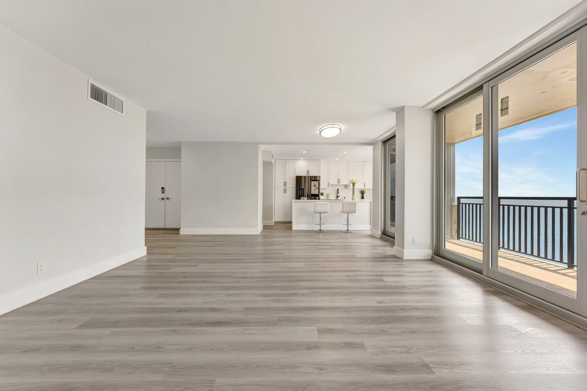 1180 S Ocean Boulevard 15b