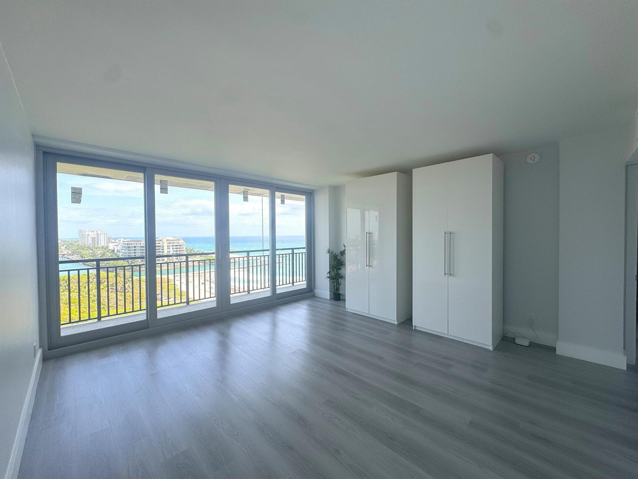 1180 S Ocean Boulevard 15b