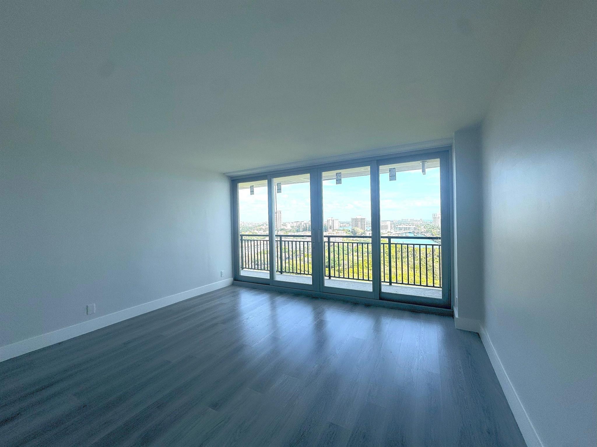 1180 S Ocean Boulevard 15b