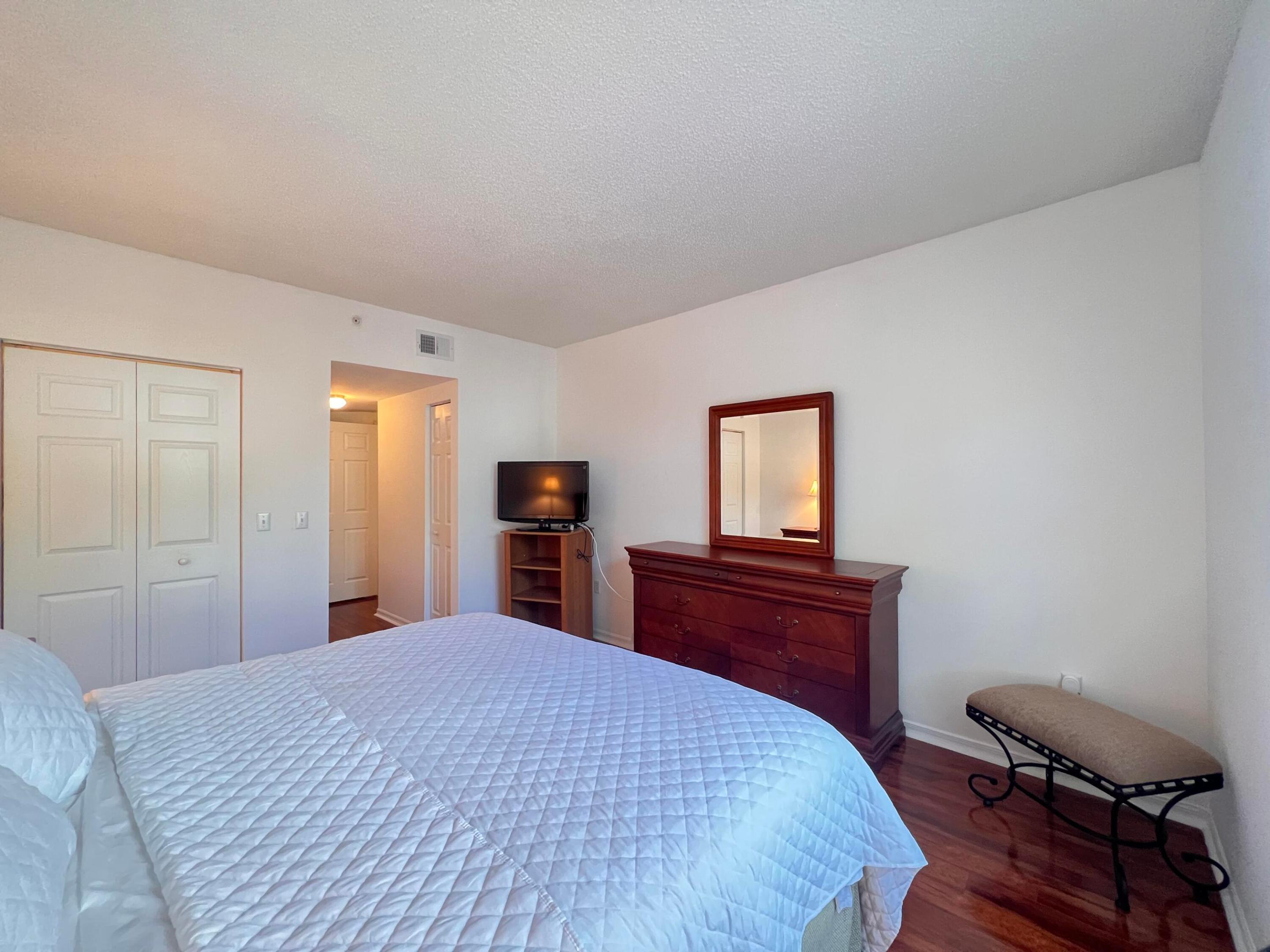 1306 Tuscany Way 306