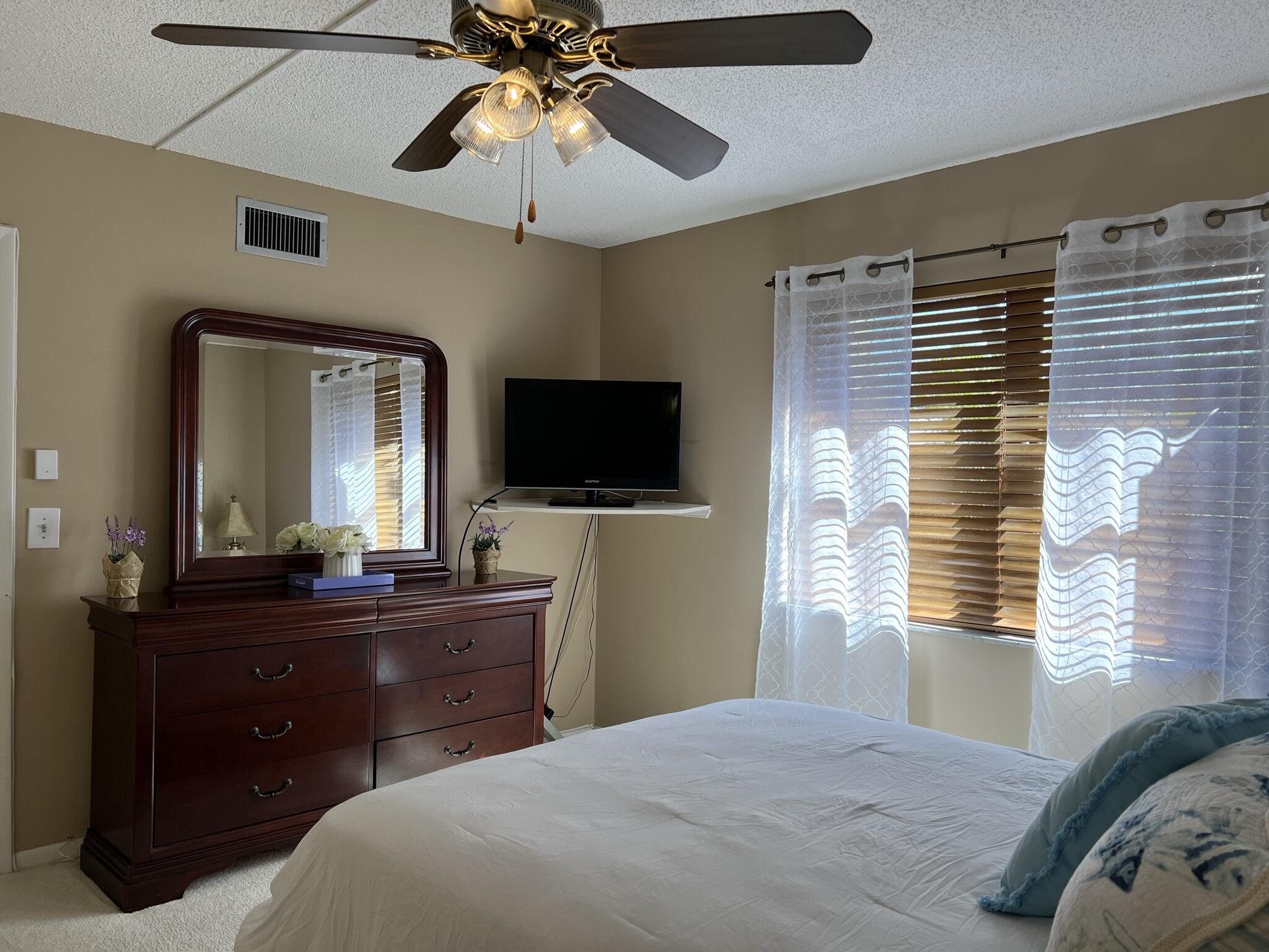 3114 SW 20th Terrace 23b1