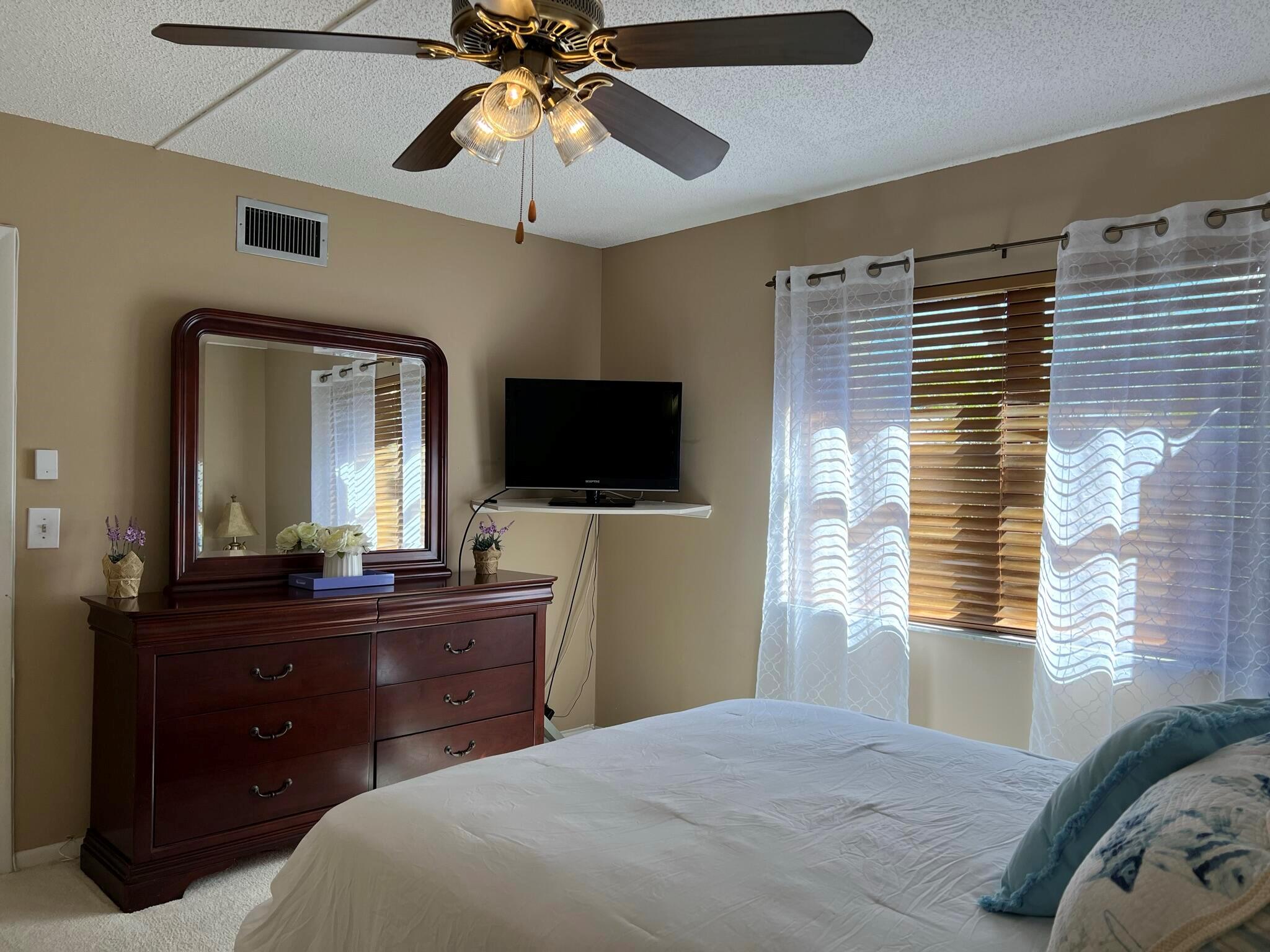 3114 SW 20th Terrace 23b1