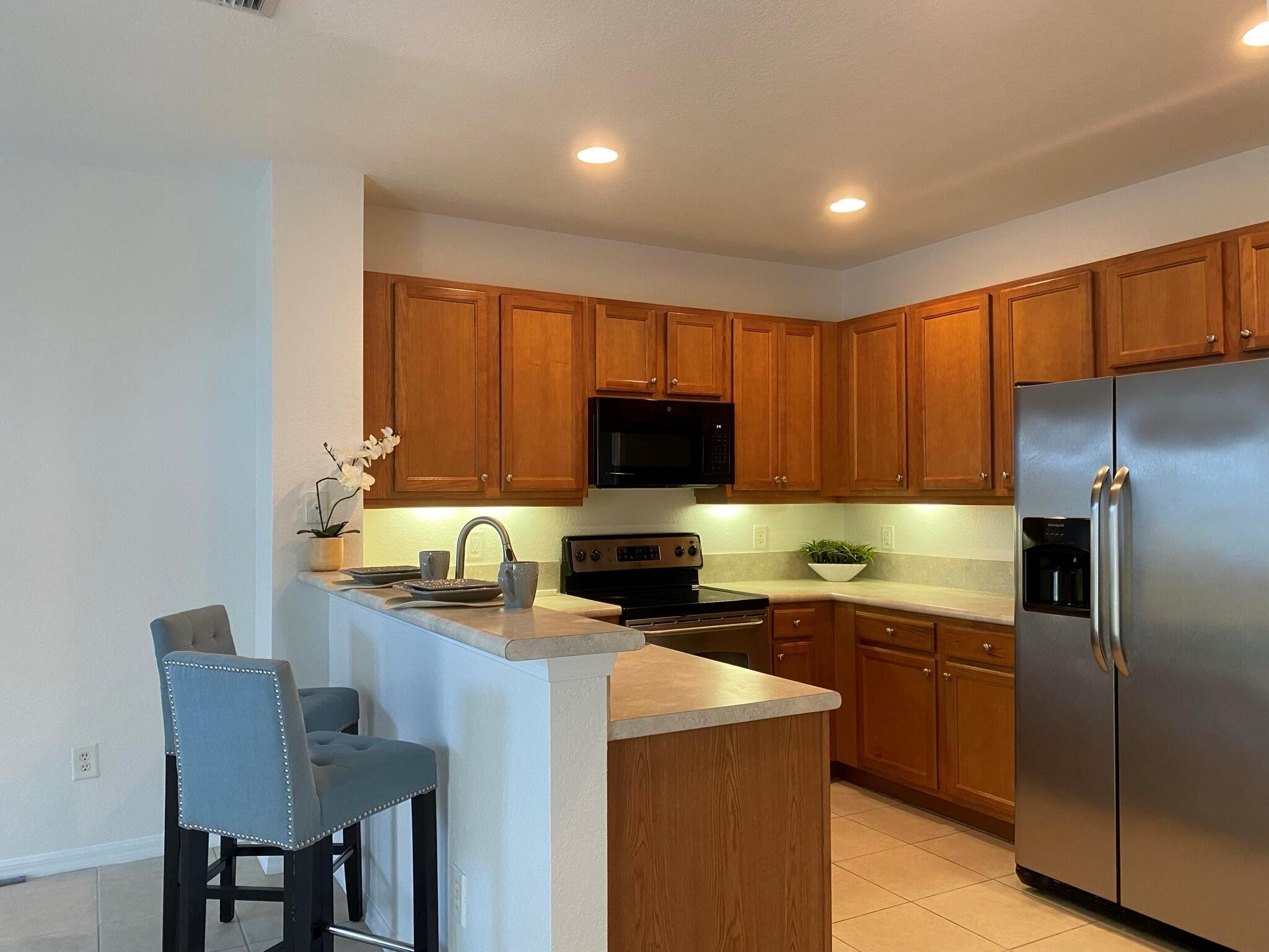106 S Longport Circle 14d