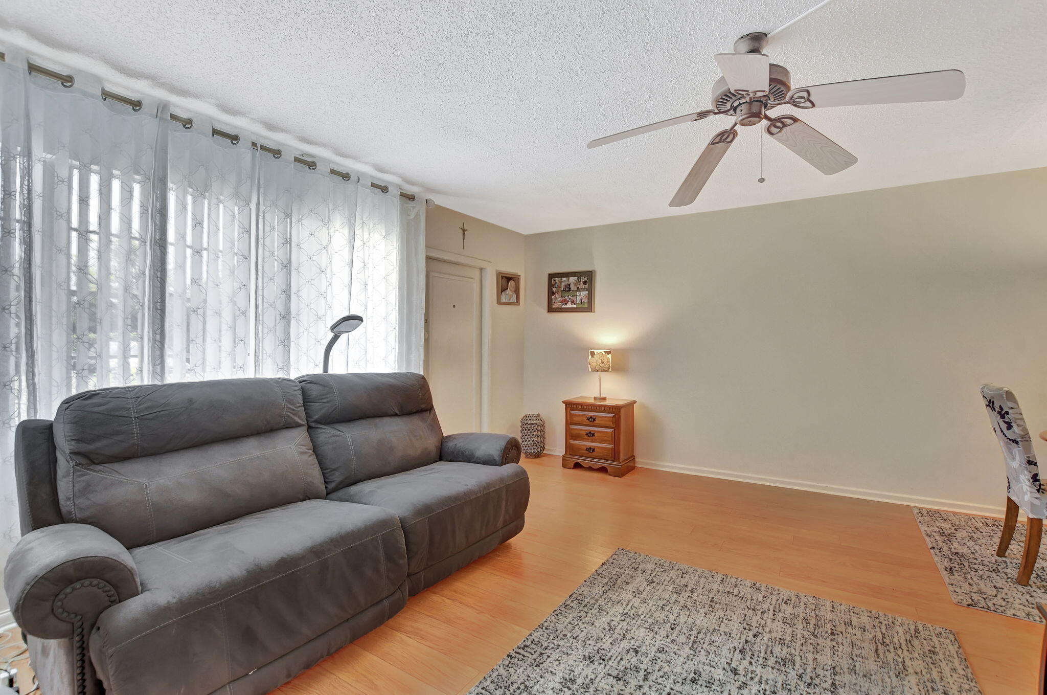 1108 Newport U