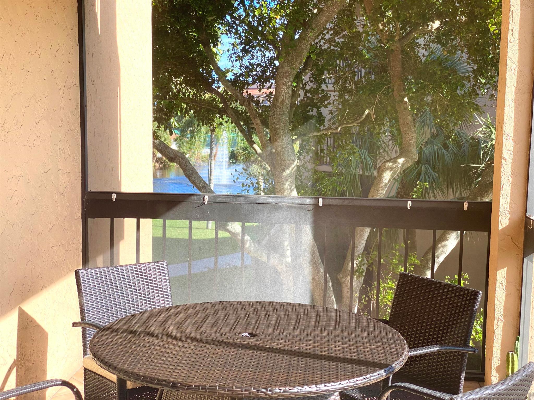 2255 Lindell Boulevard 4310