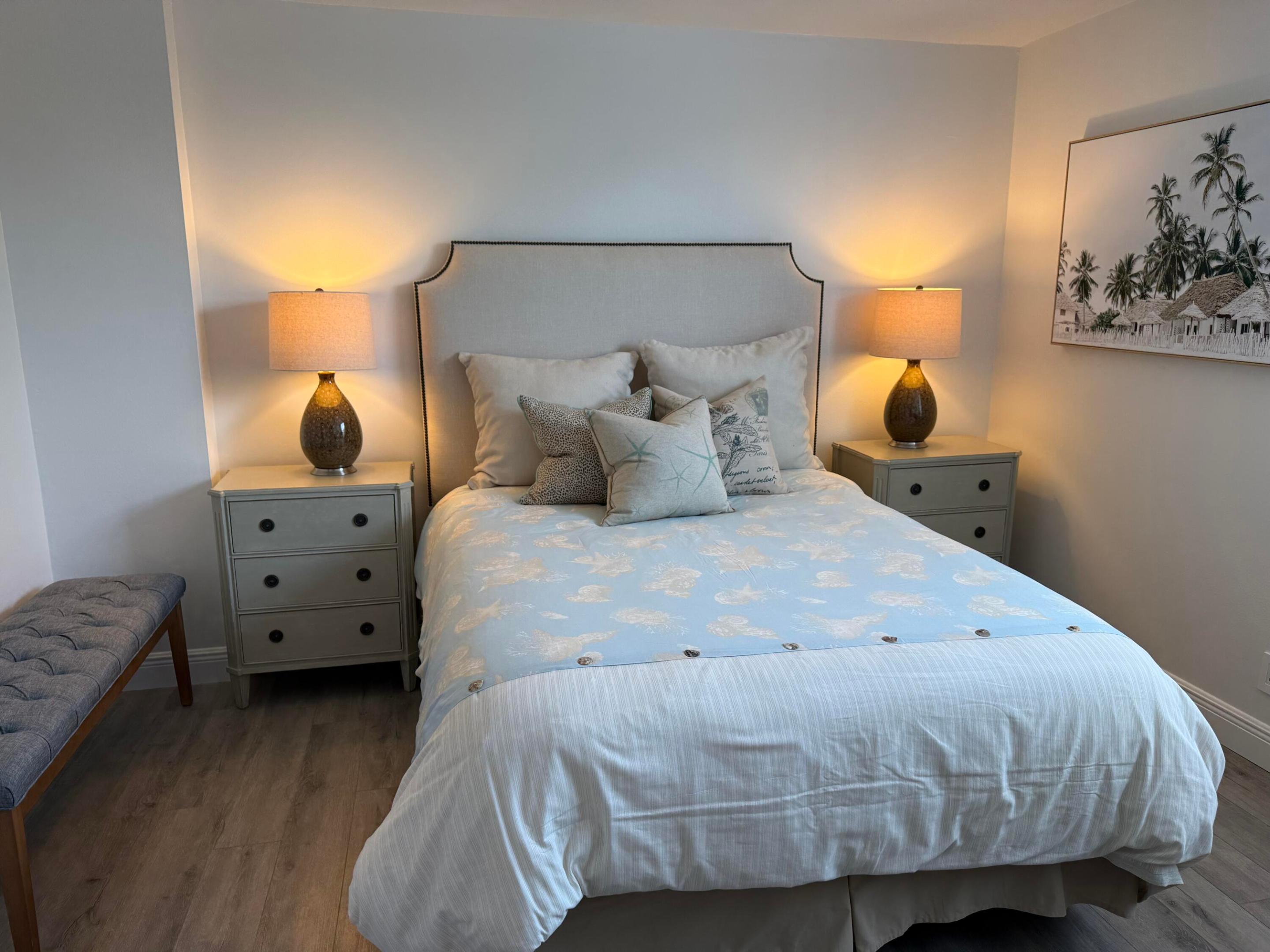 2255 Lindell Boulevard 4310