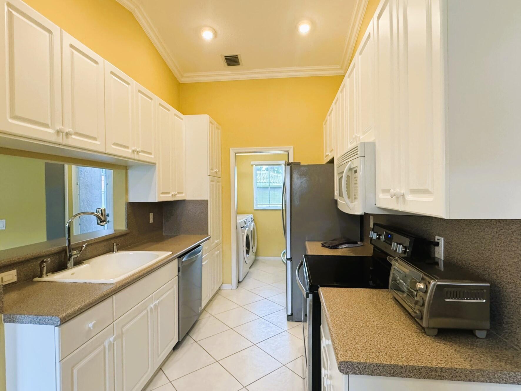 7453 Granville Avenue