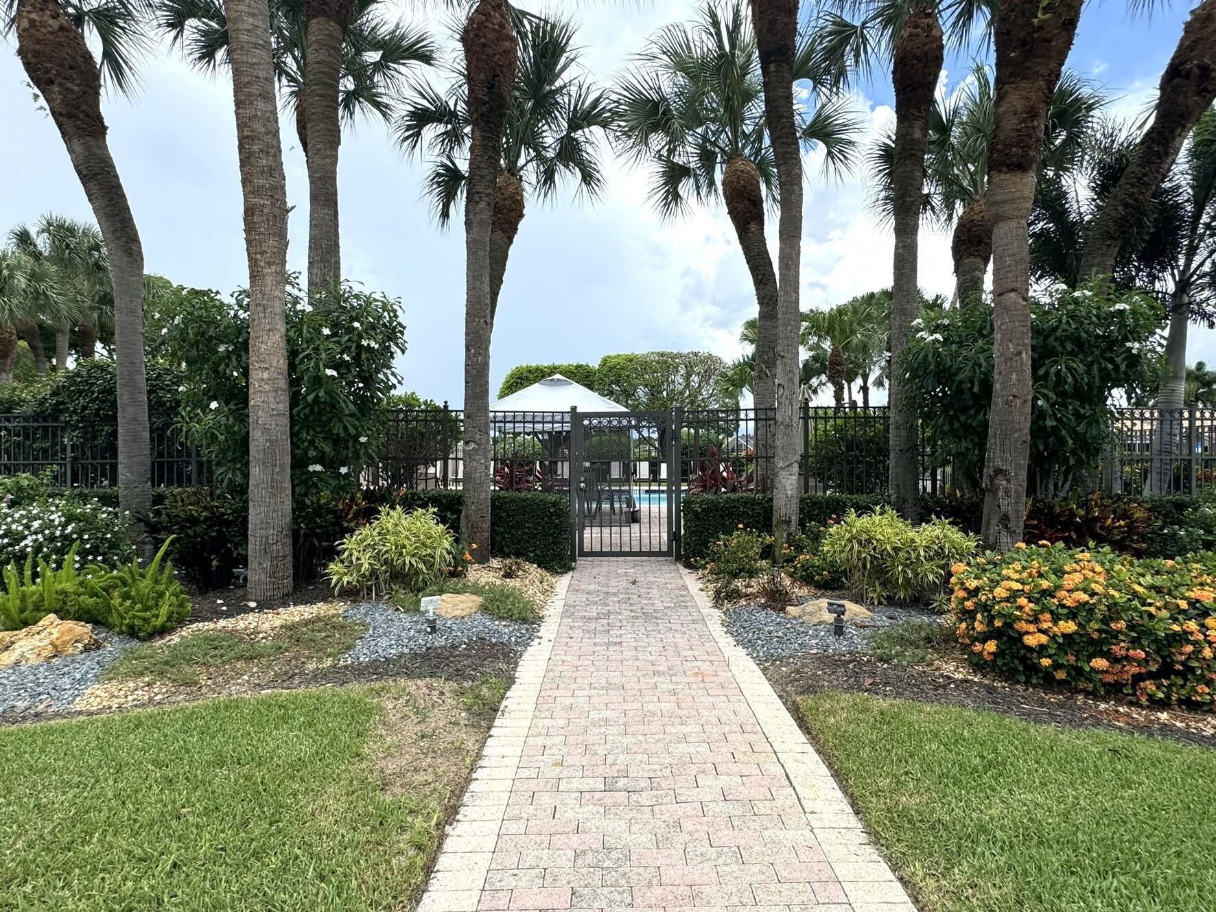 7453 Granville Avenue