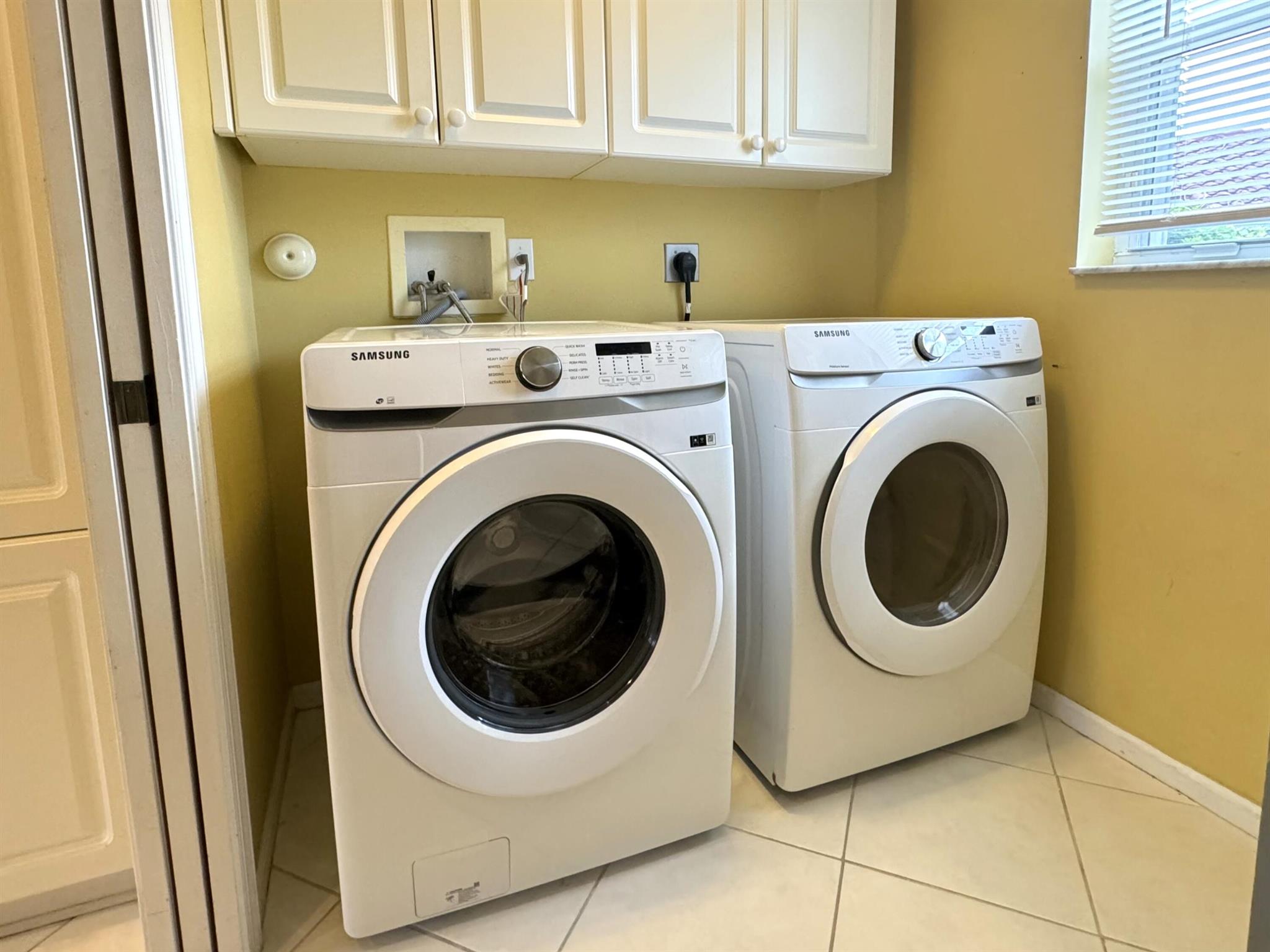 7453 Granville Avenue