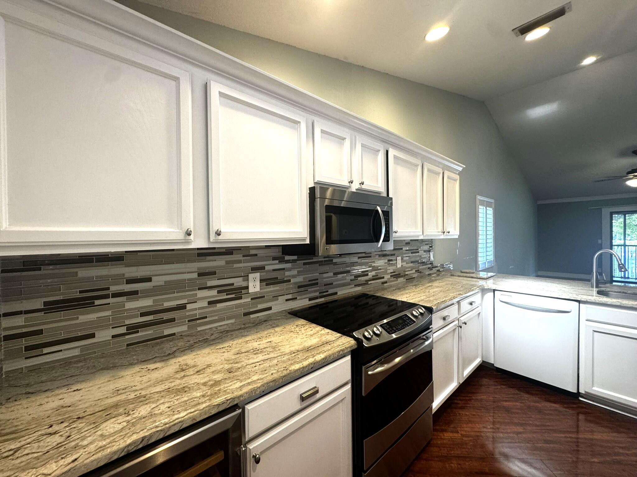 2335 SW 22nd Avenue 201