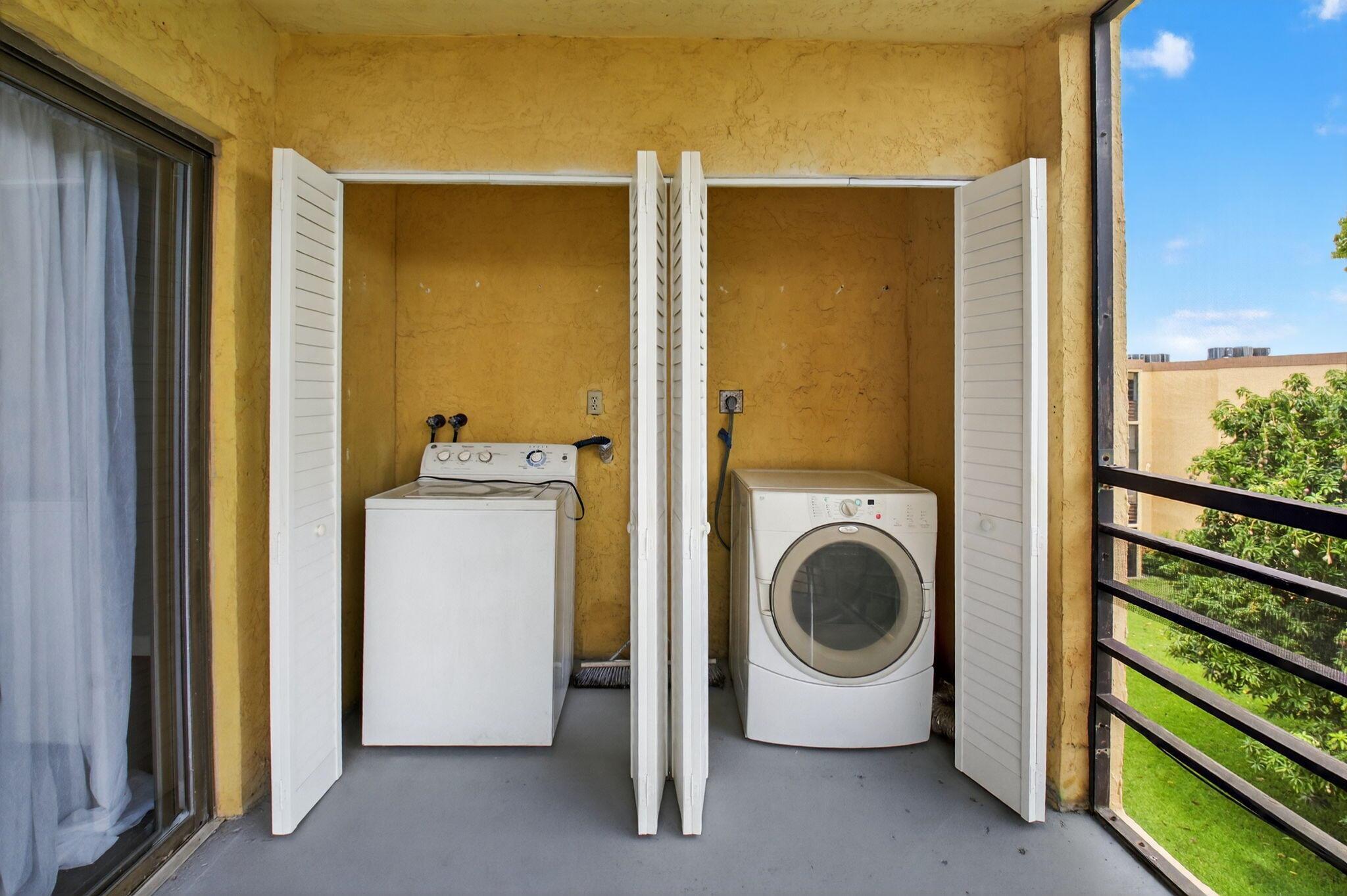 9370 SW 8th Street 410