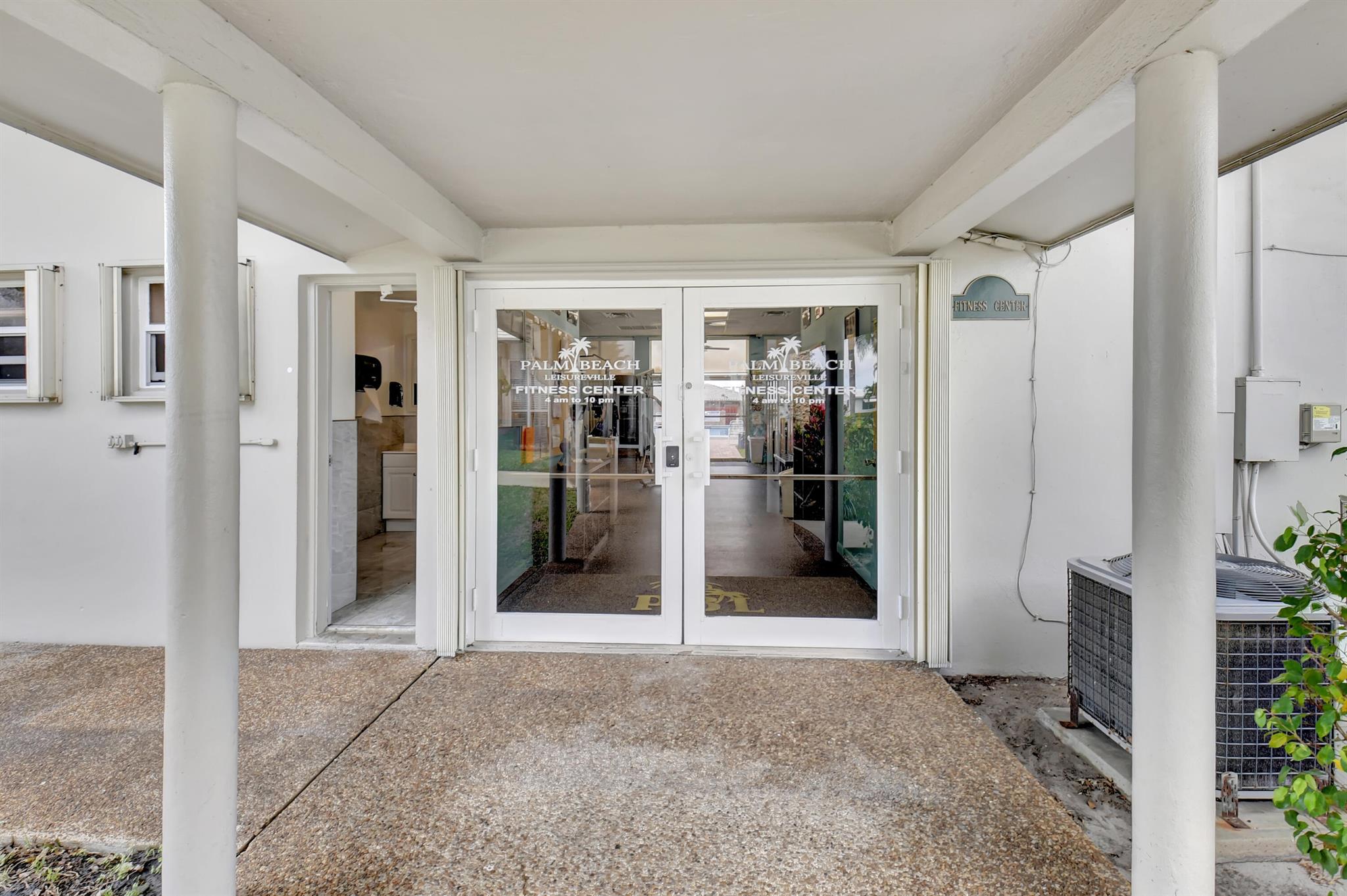108 SW 9th Street
