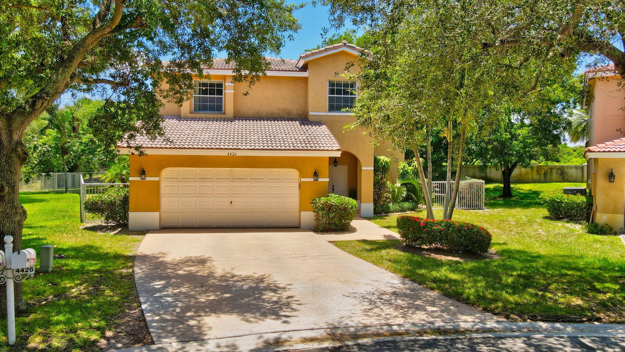4426 NW 41 Place