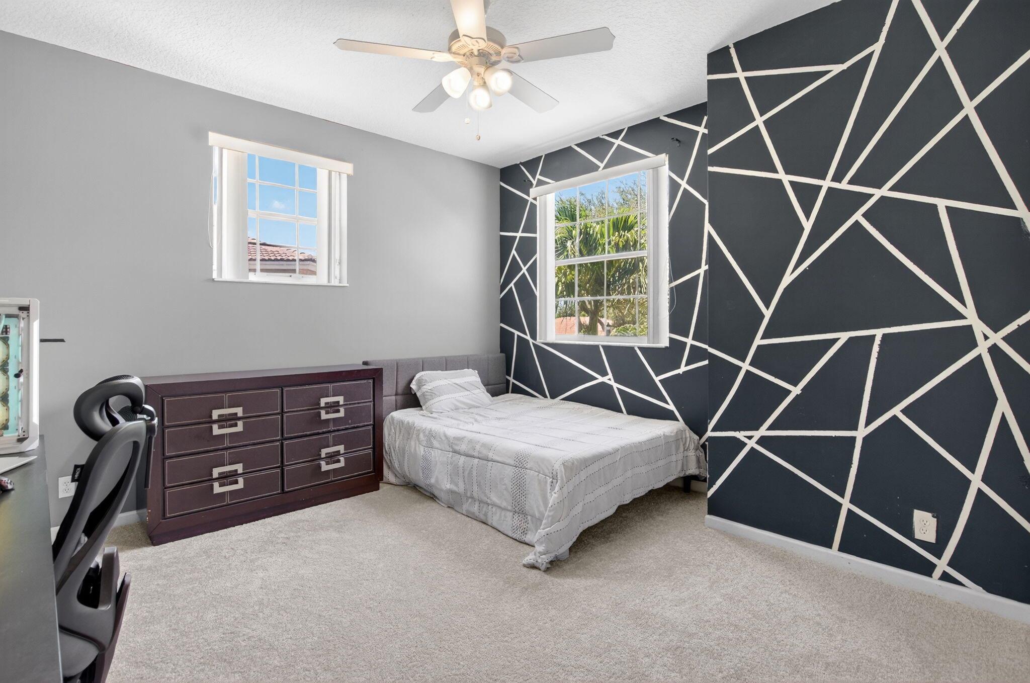 4426 NW 41 Place