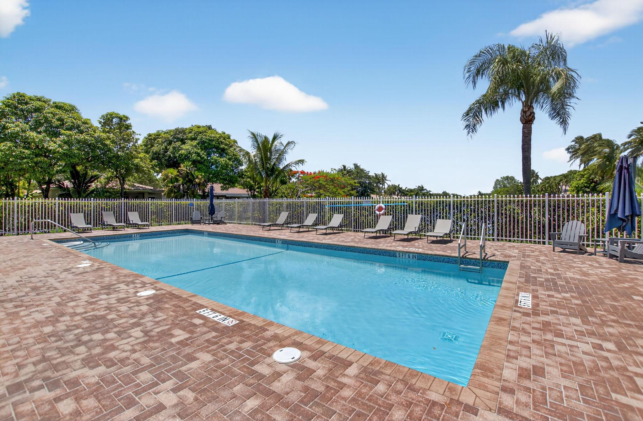 4426 NW 41 Place