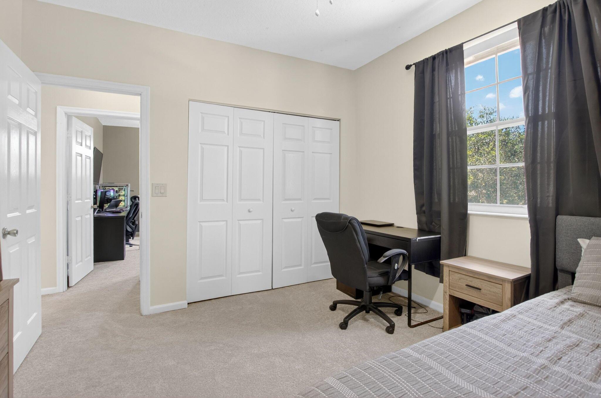 4426 NW 41 Place