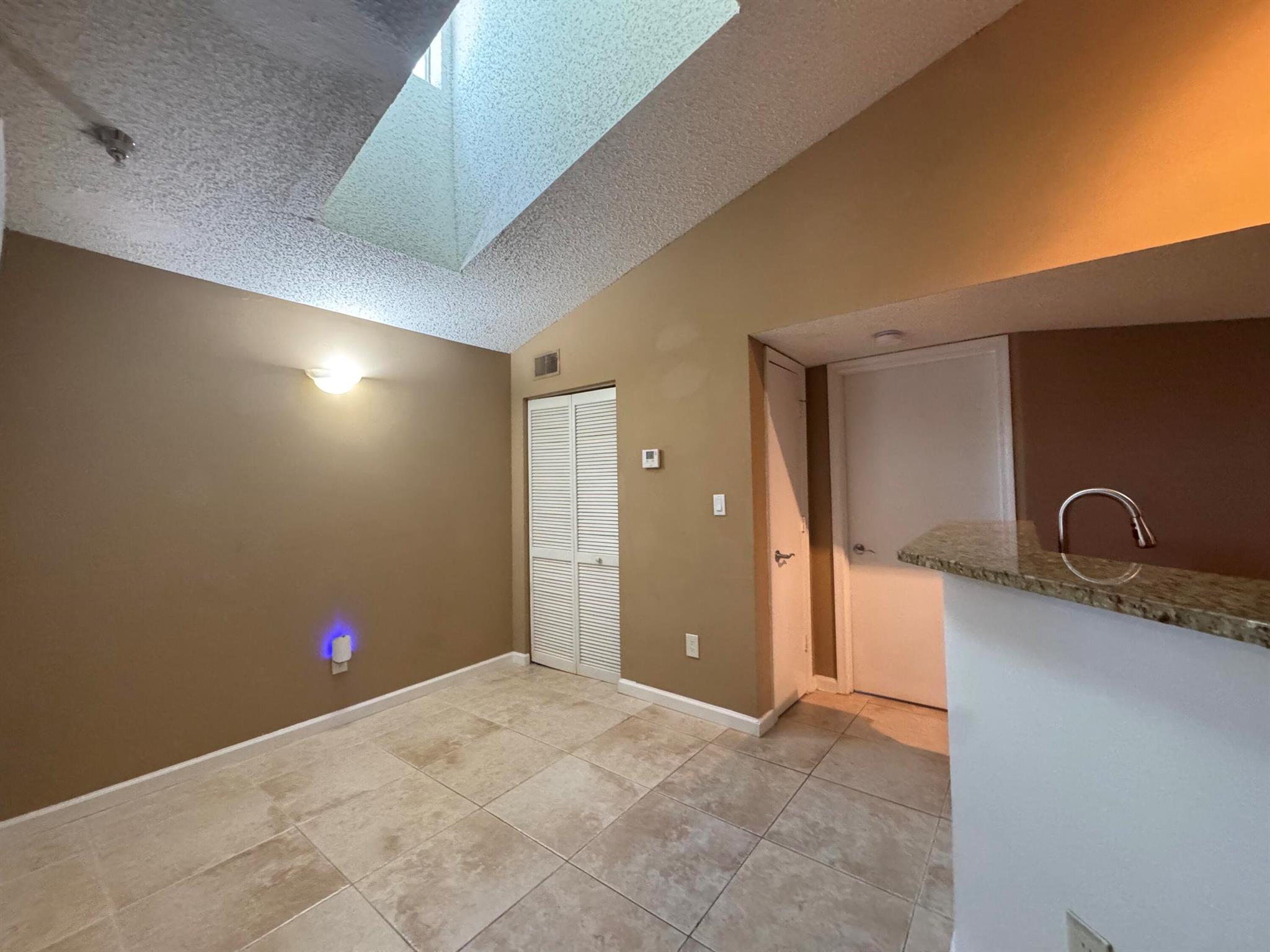 1165 Crystal Way L