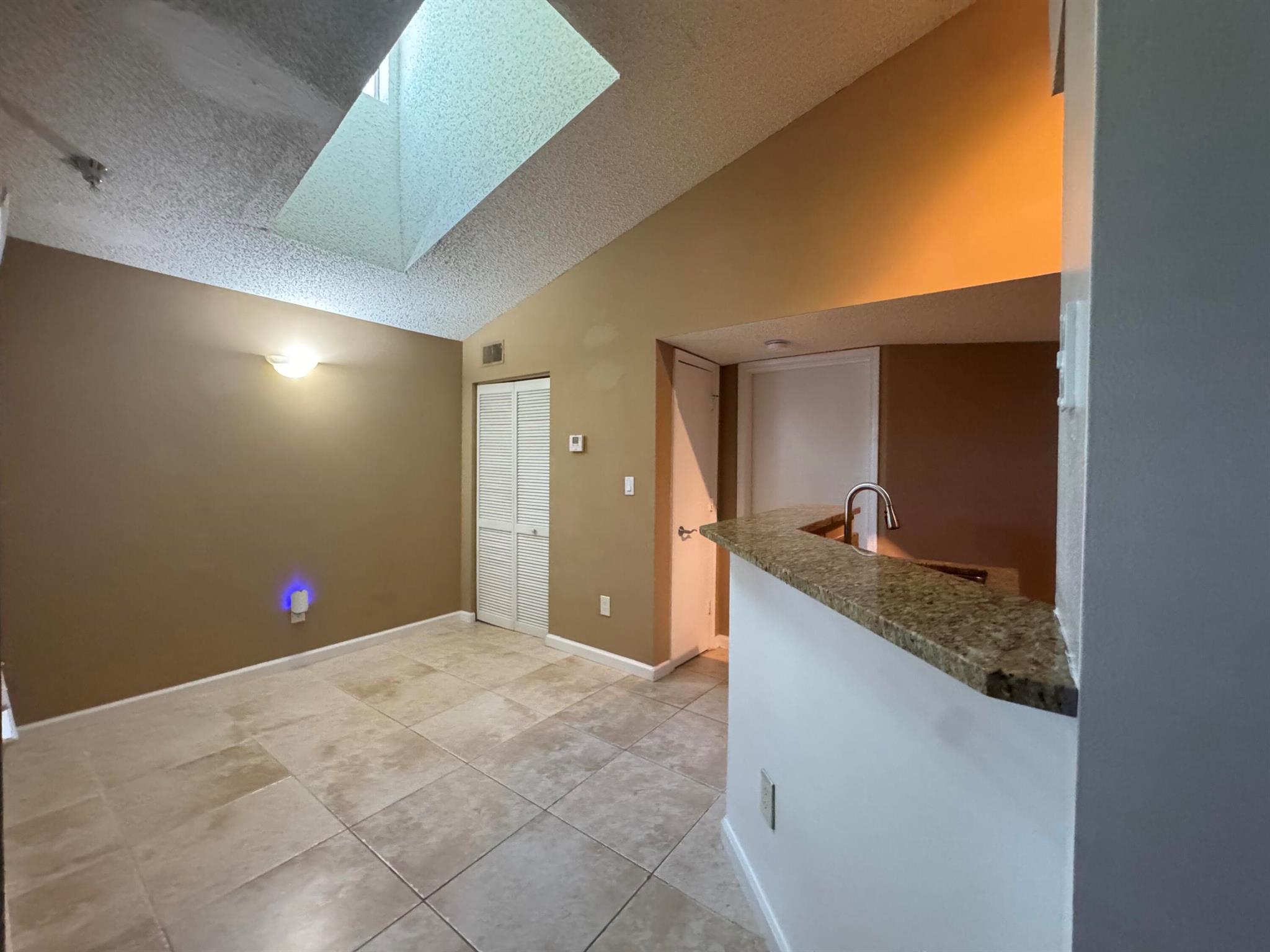 1165 Crystal Way L