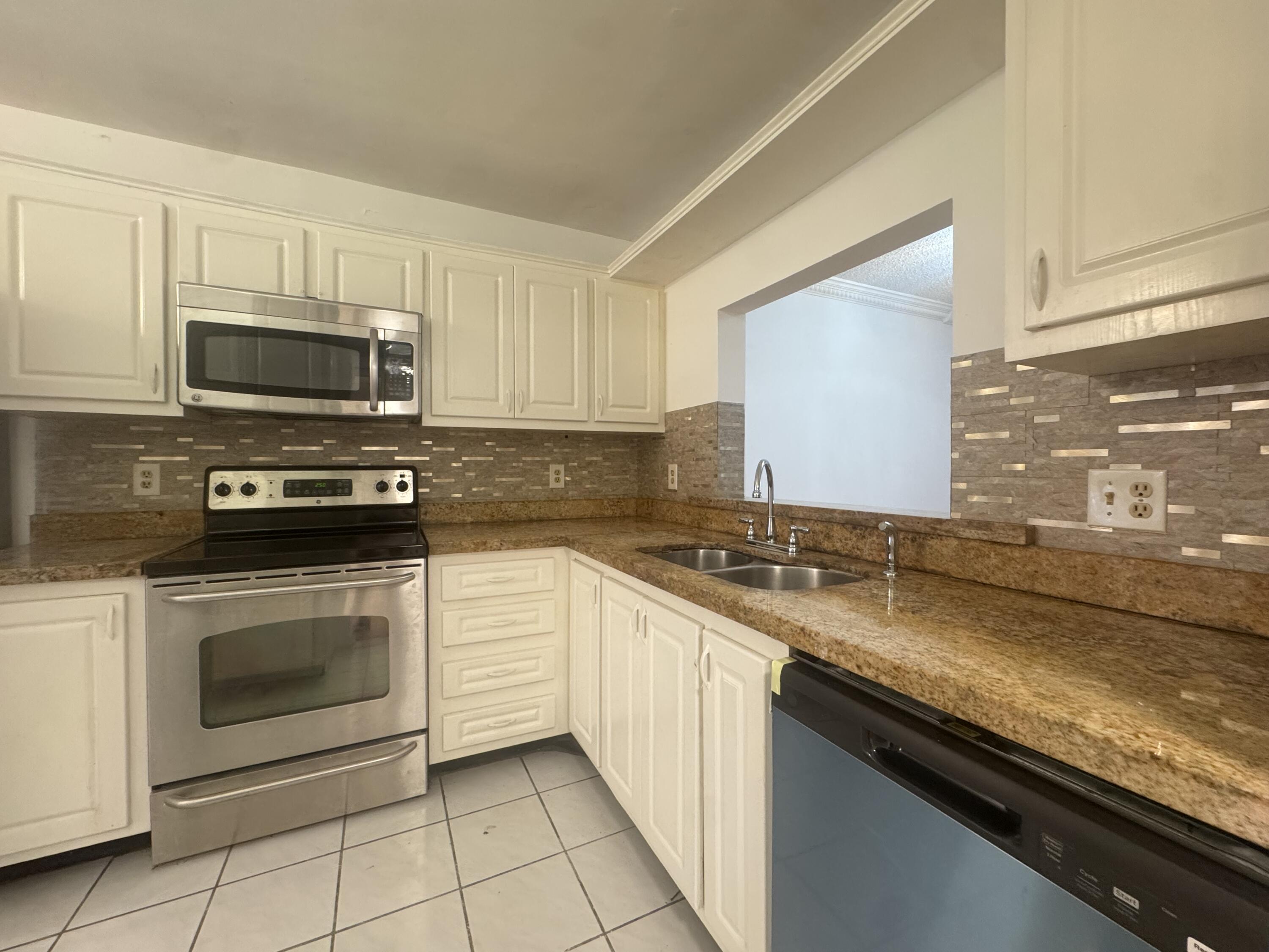 2018 SW 29th Court 6-B-2
