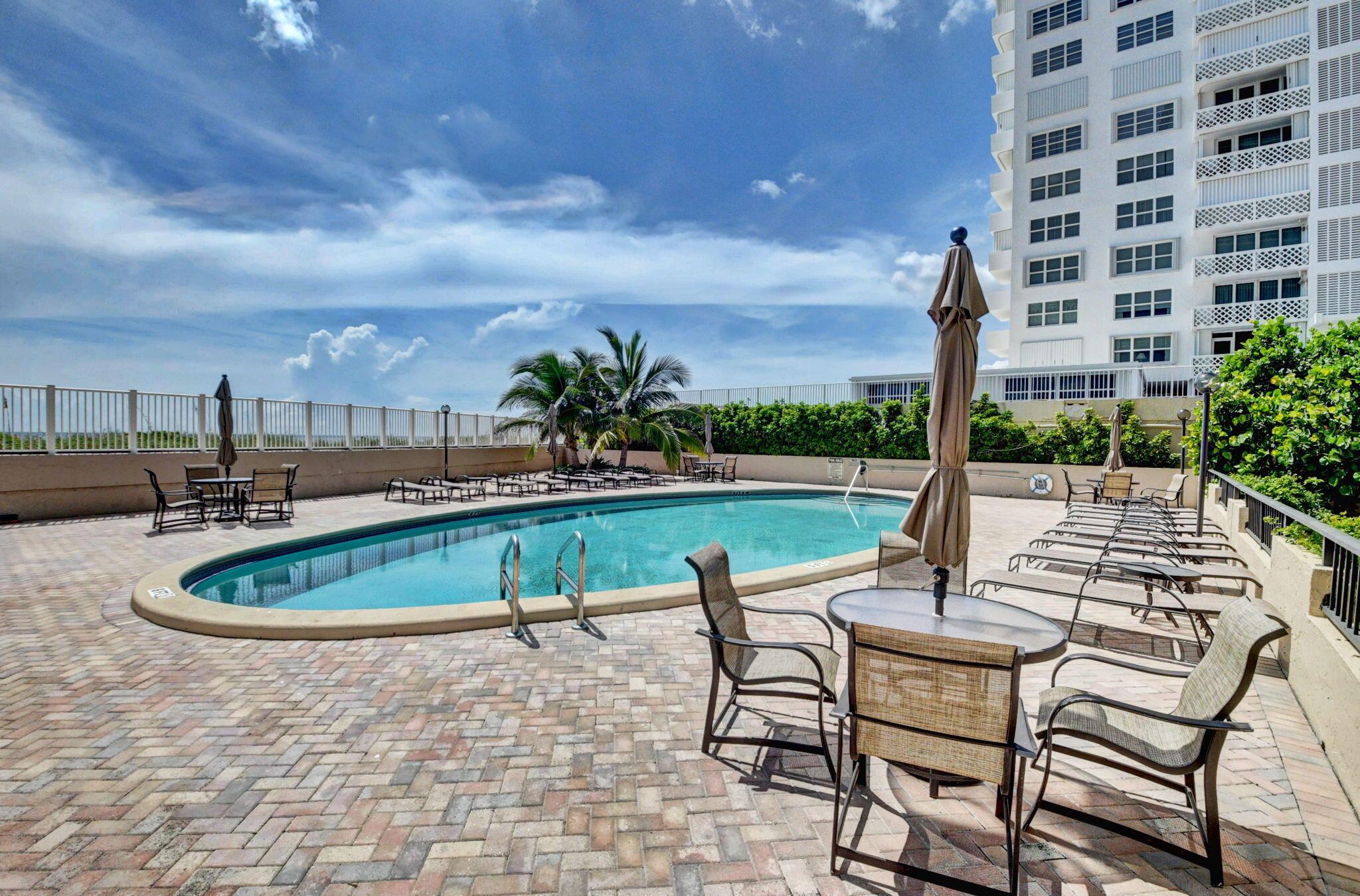 1180 S Ocean Boulevard 11d