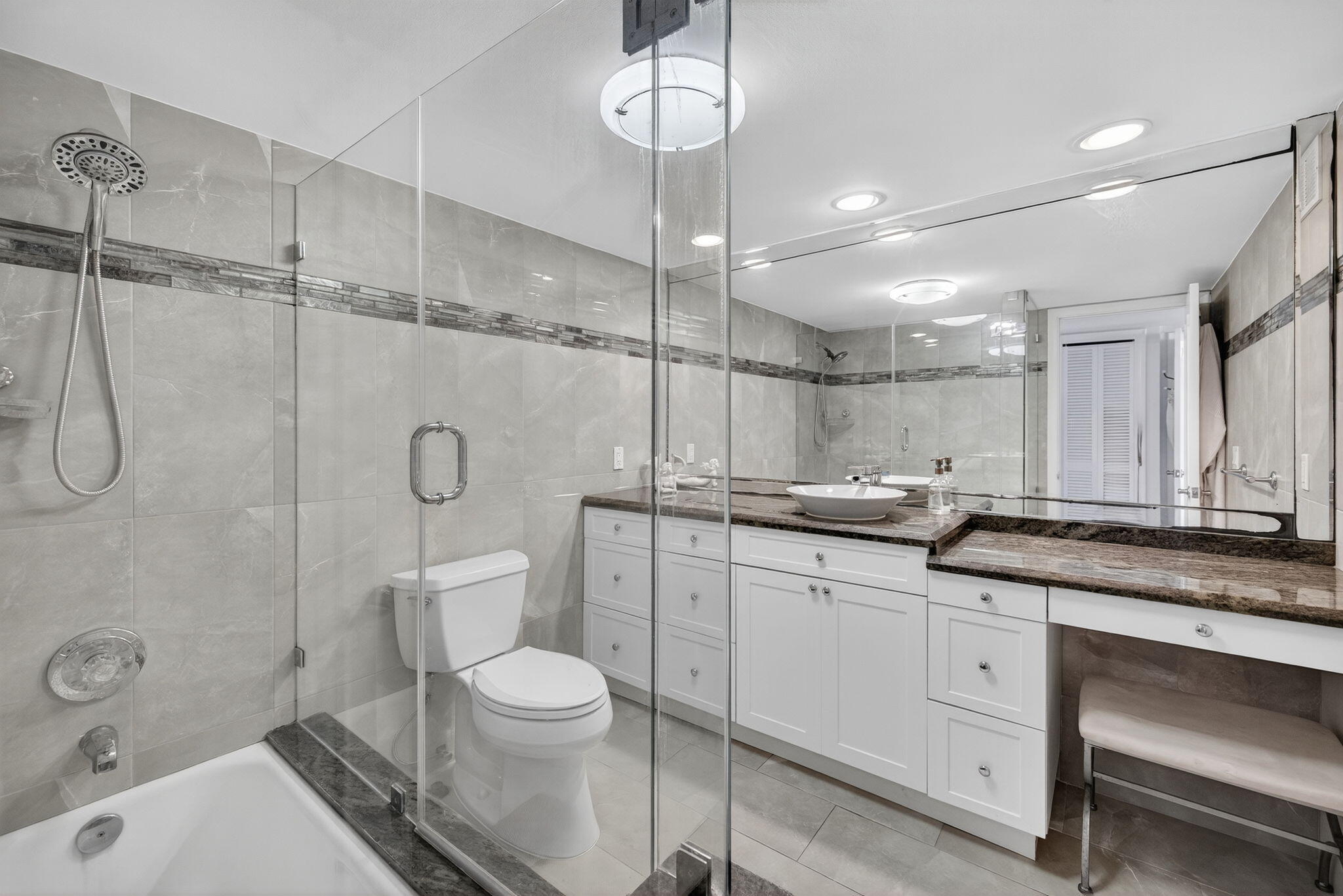 1180 S Ocean Boulevard 14d