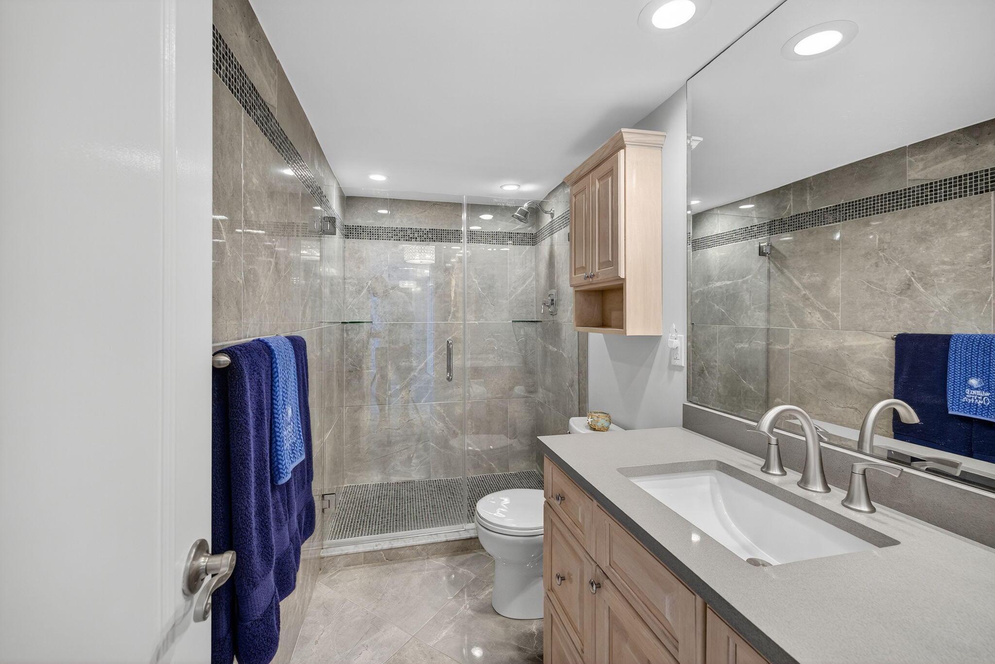 1180 S Ocean Boulevard 14d