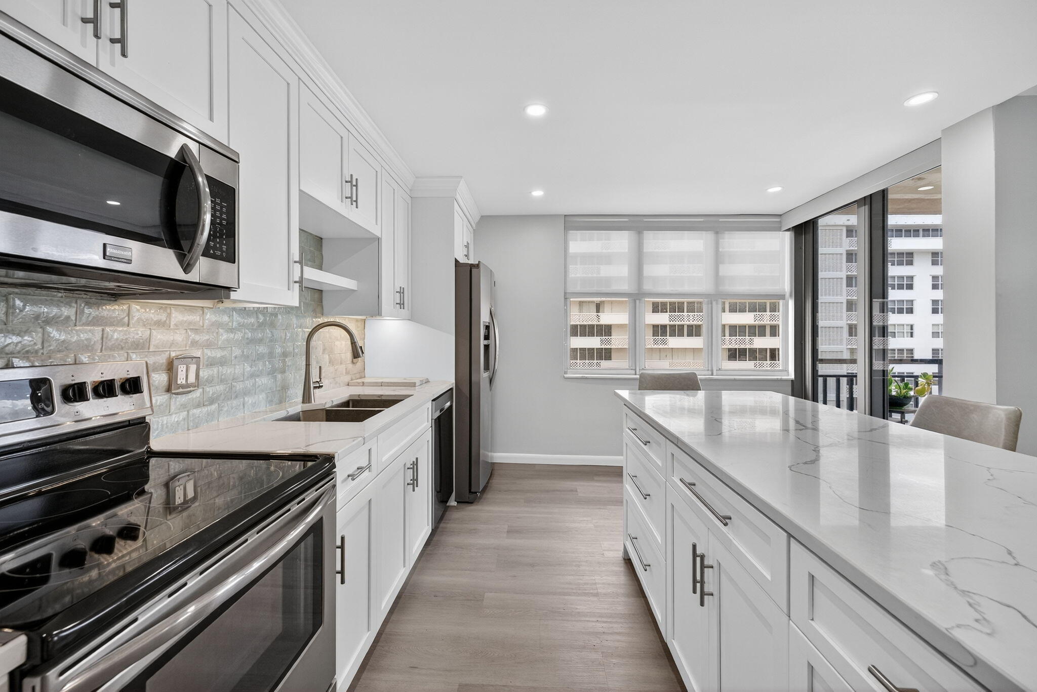 1180 S Ocean Boulevard 14d