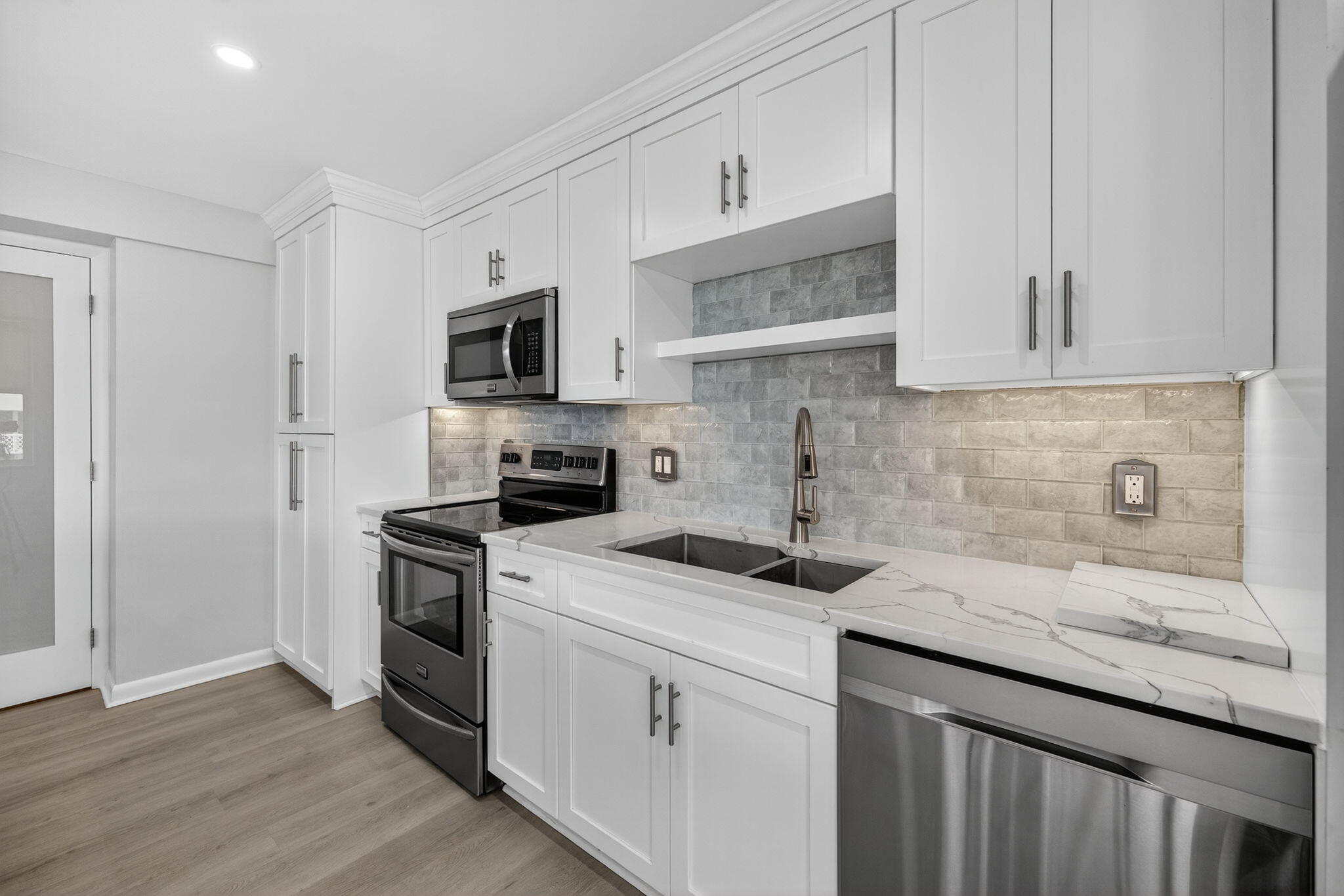 1180 S Ocean Boulevard 14d