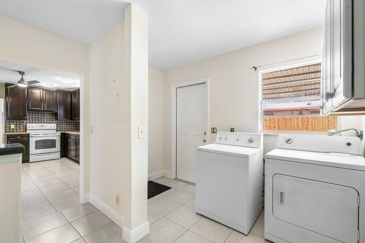 612 S Swinton Avenue