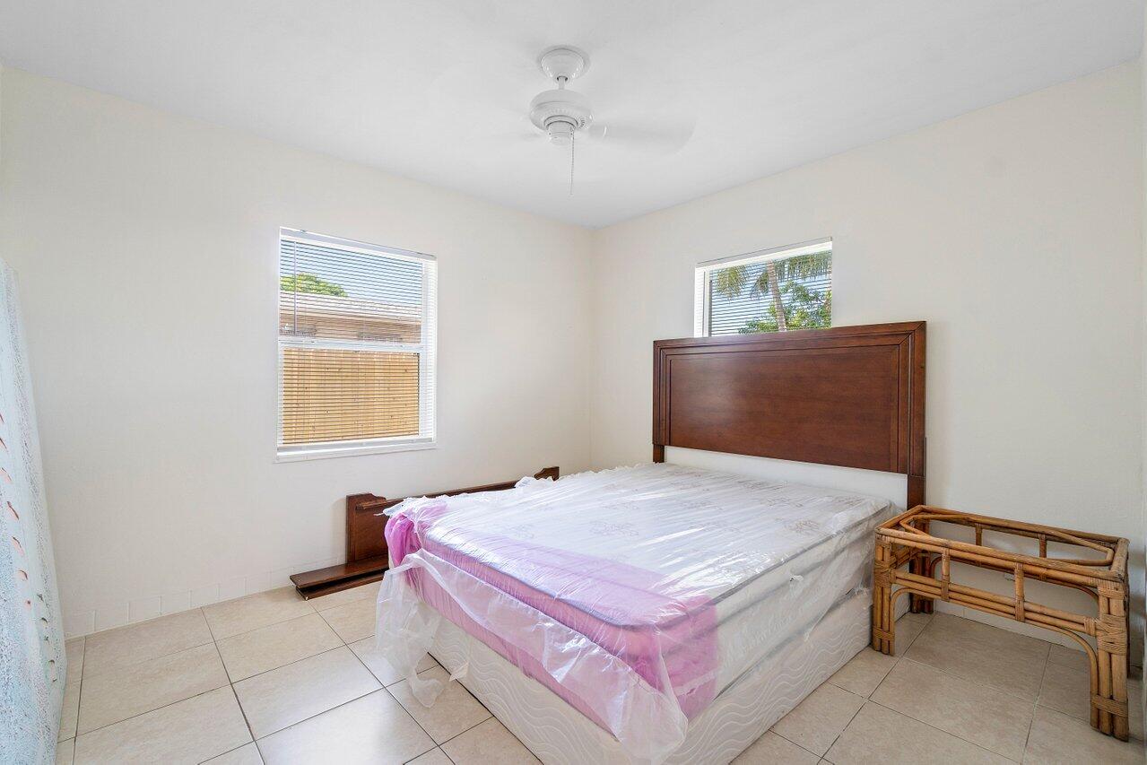 612 S Swinton Avenue