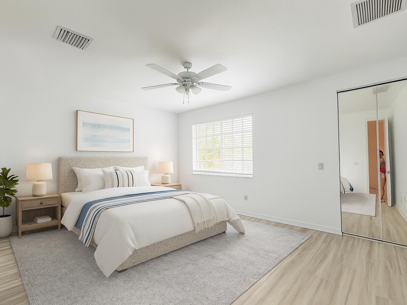 1019 W Longport Circle 5b