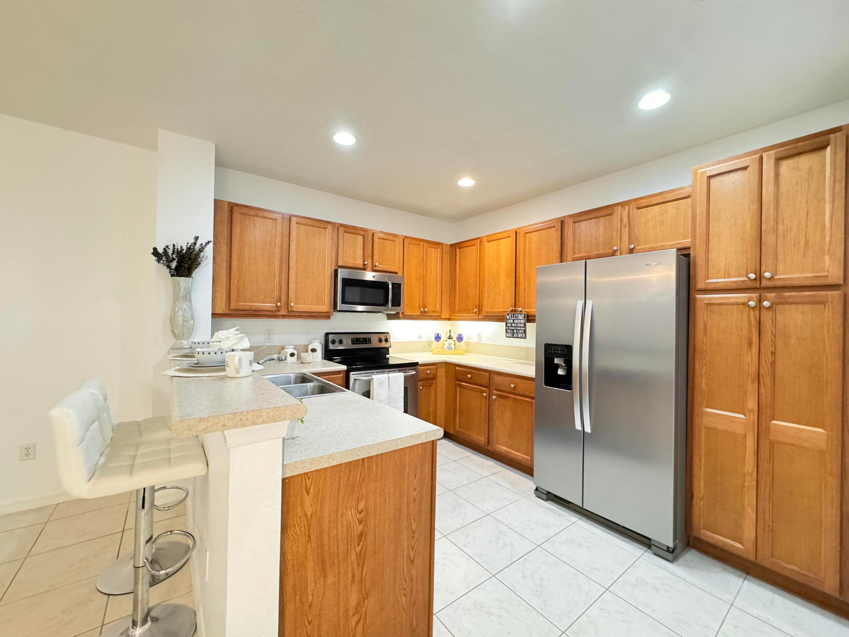 1019 W Longport Circle 5b