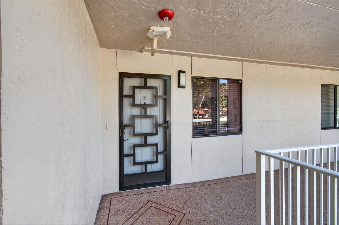 6121 Pointe Regal Circle 201