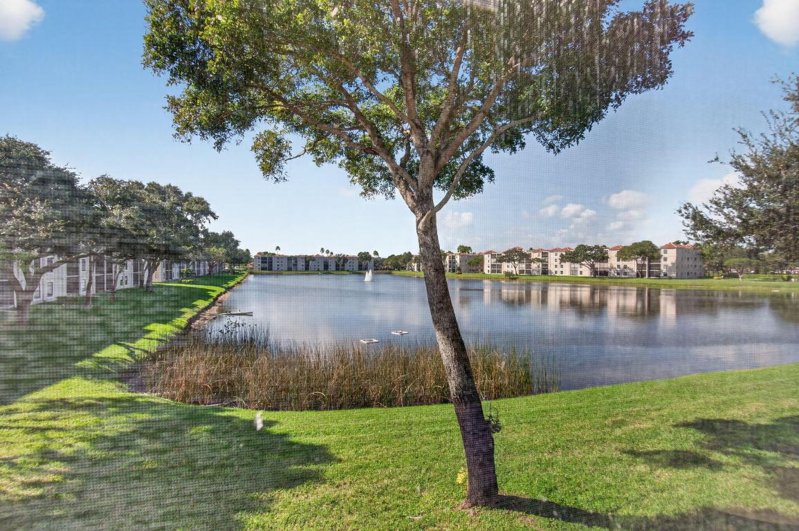 6121 Pointe Regal Circle 201