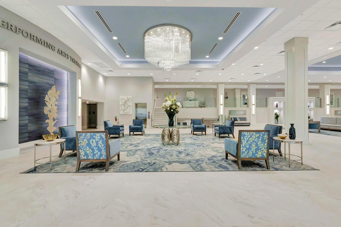 6121 Pointe Regal Circle 201