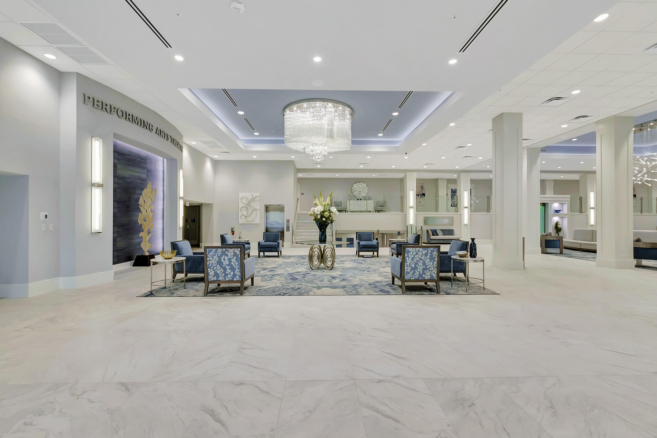 6121 Pointe Regal Circle 201